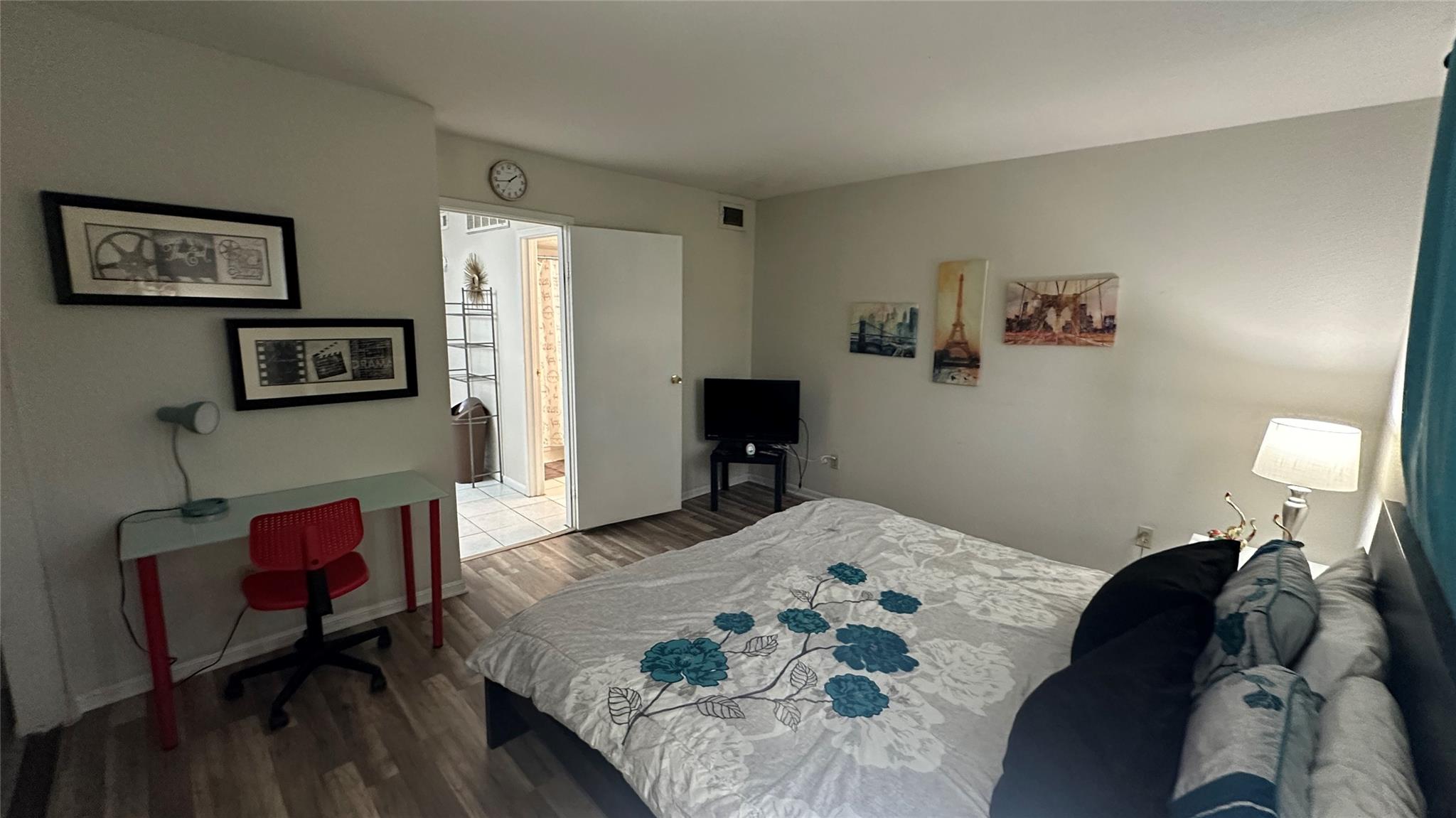 2425 Holly Hall St # 51C