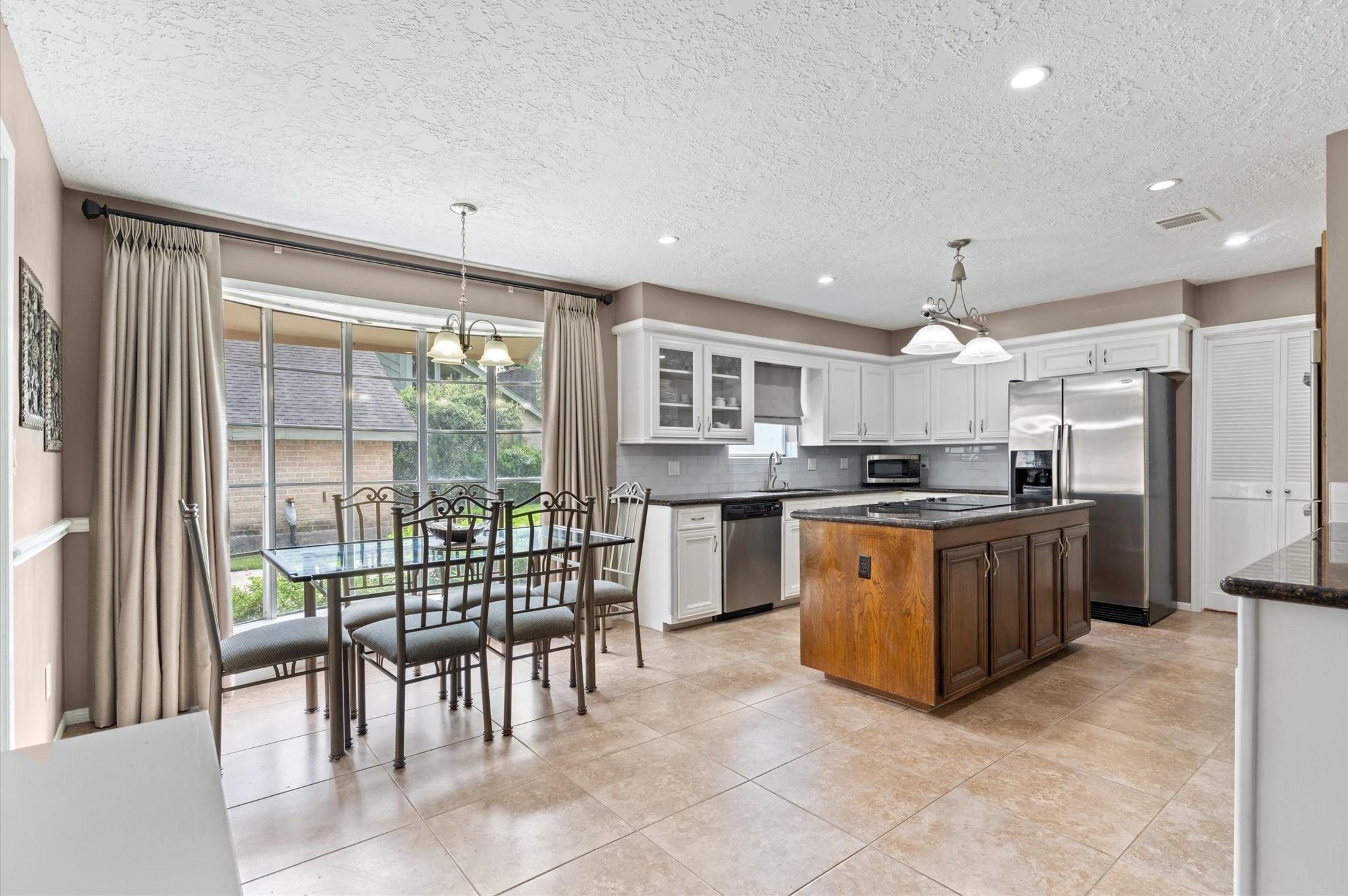 5515 Moss Glenn Lane