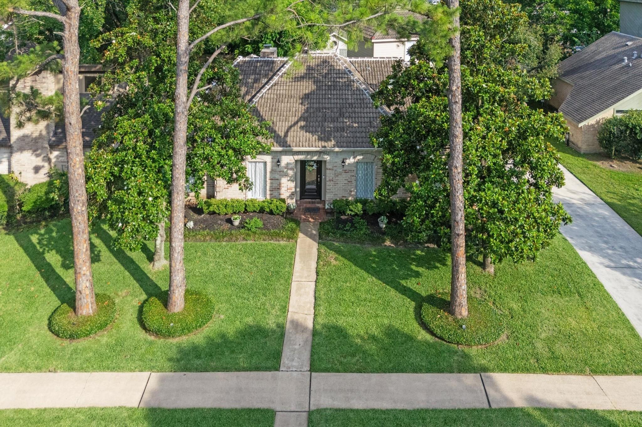 5515 Moss Glenn Lane