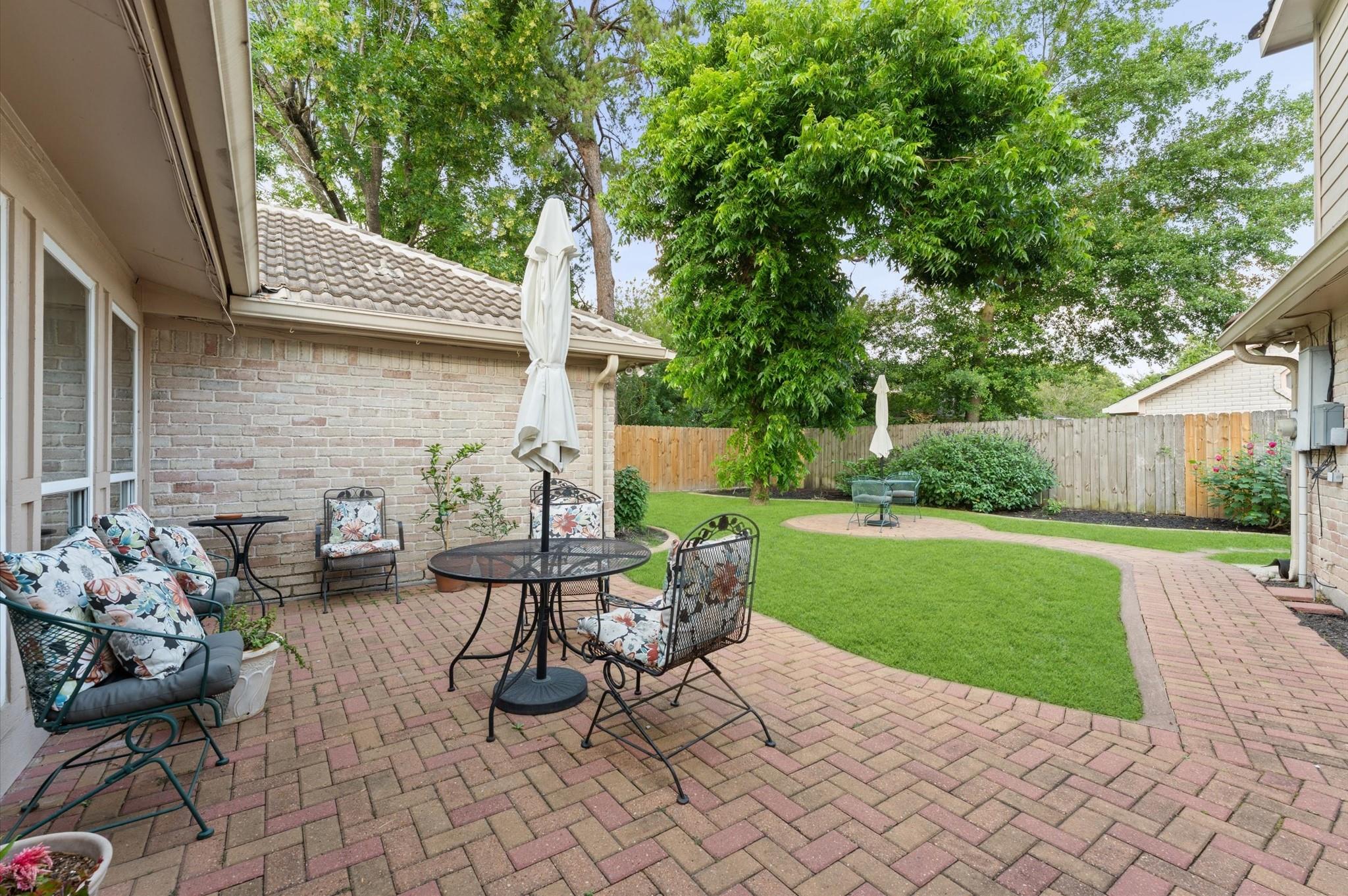 5515 Moss Glenn Lane