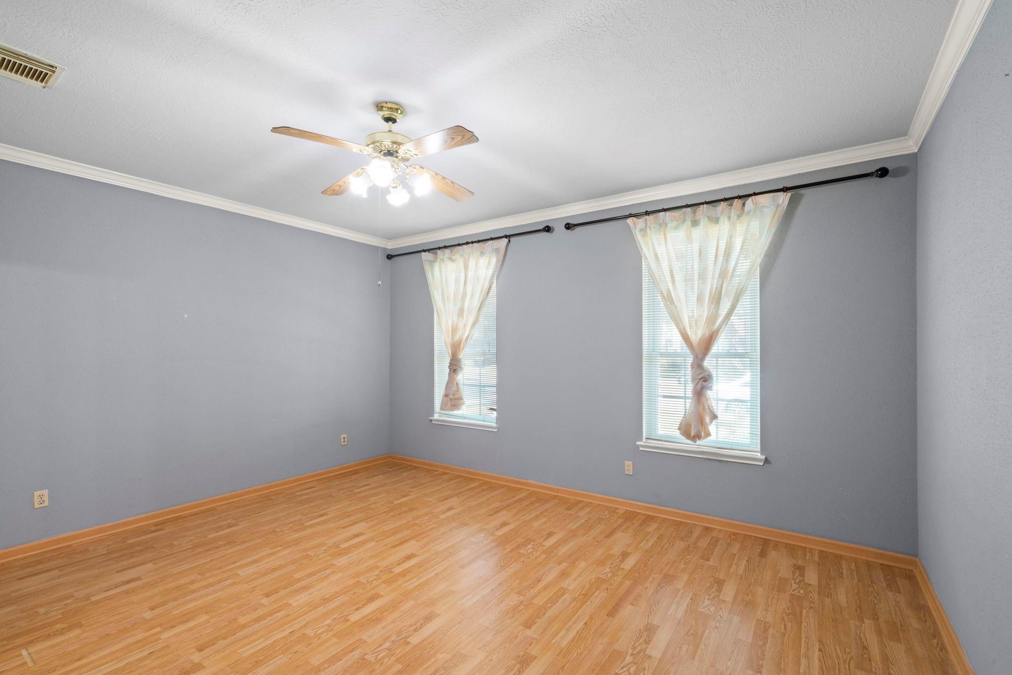 12819 Orchard Hollow Way