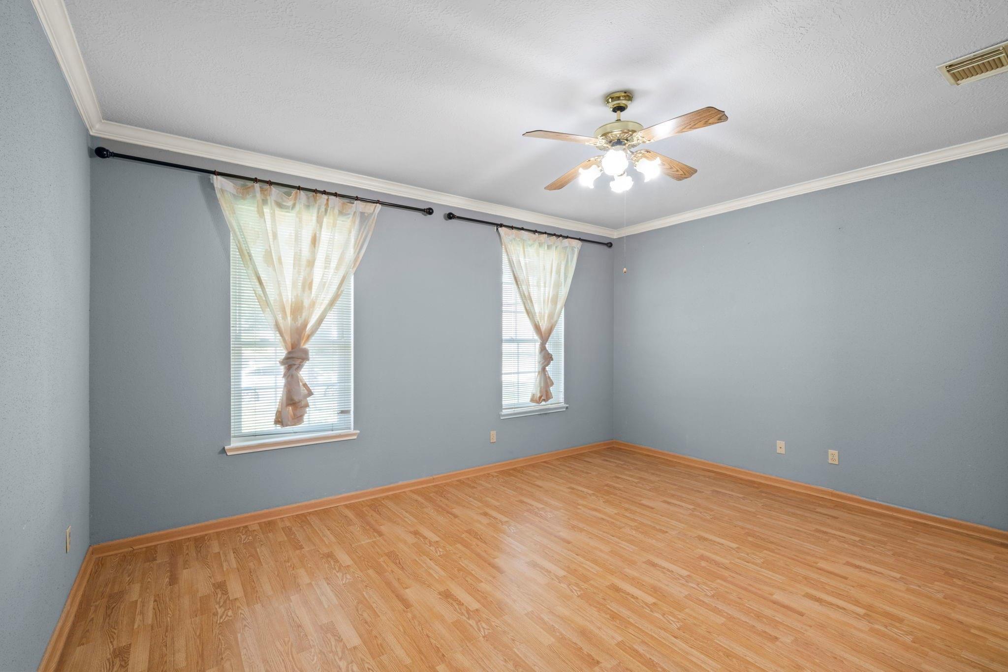 12819 Orchard Hollow Way