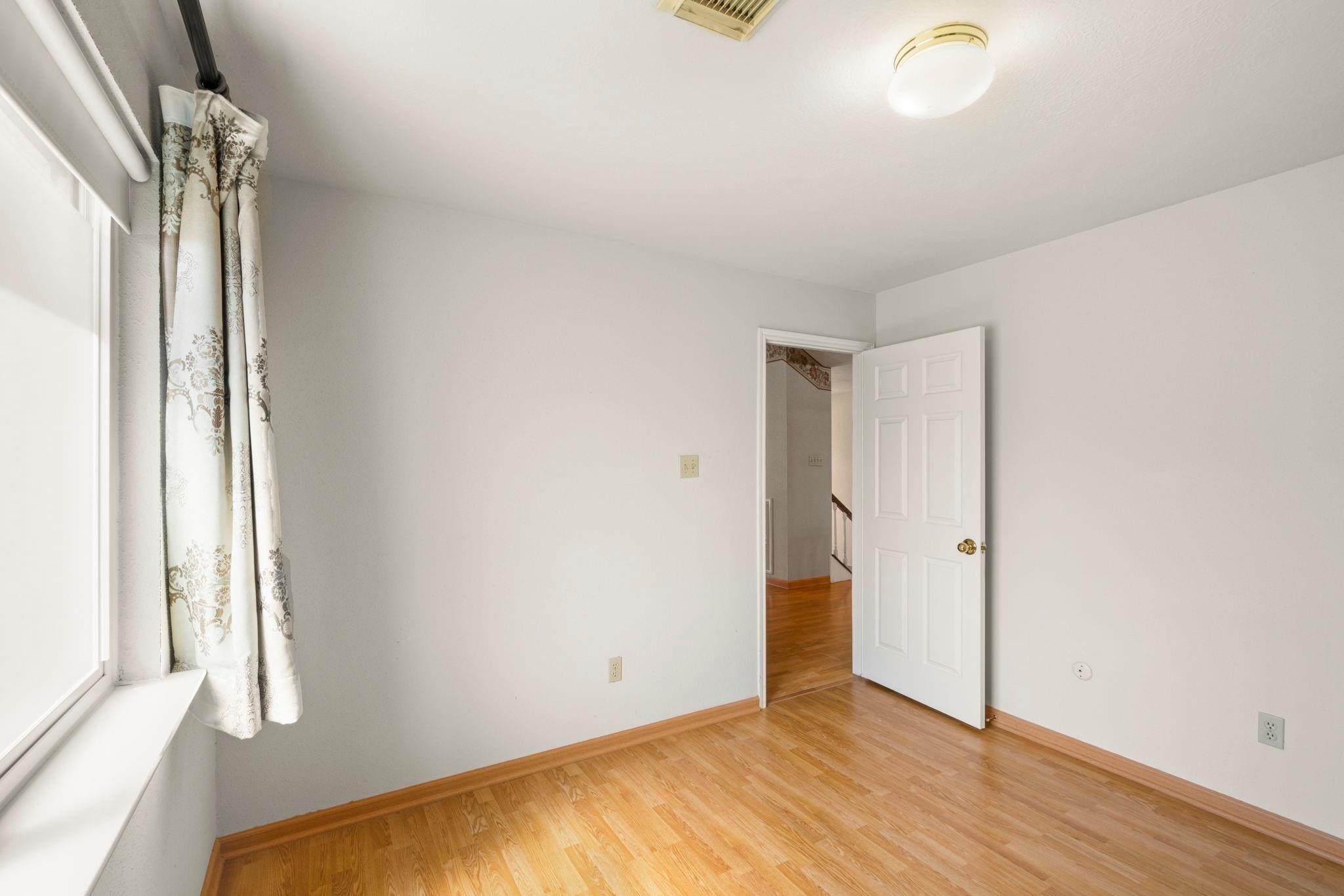 12819 Orchard Hollow Way