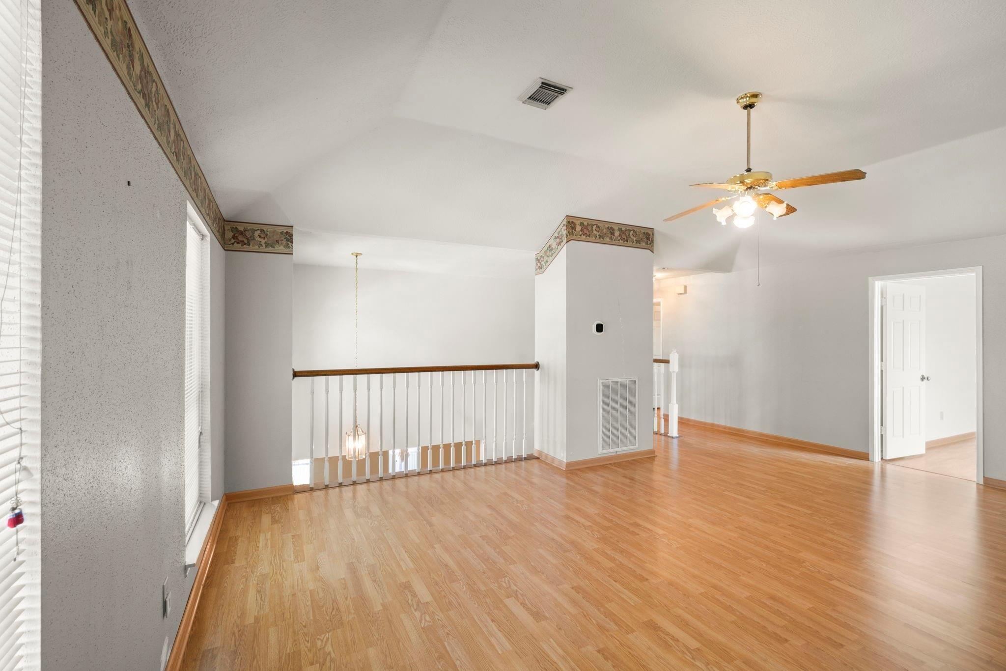 12819 Orchard Hollow Way