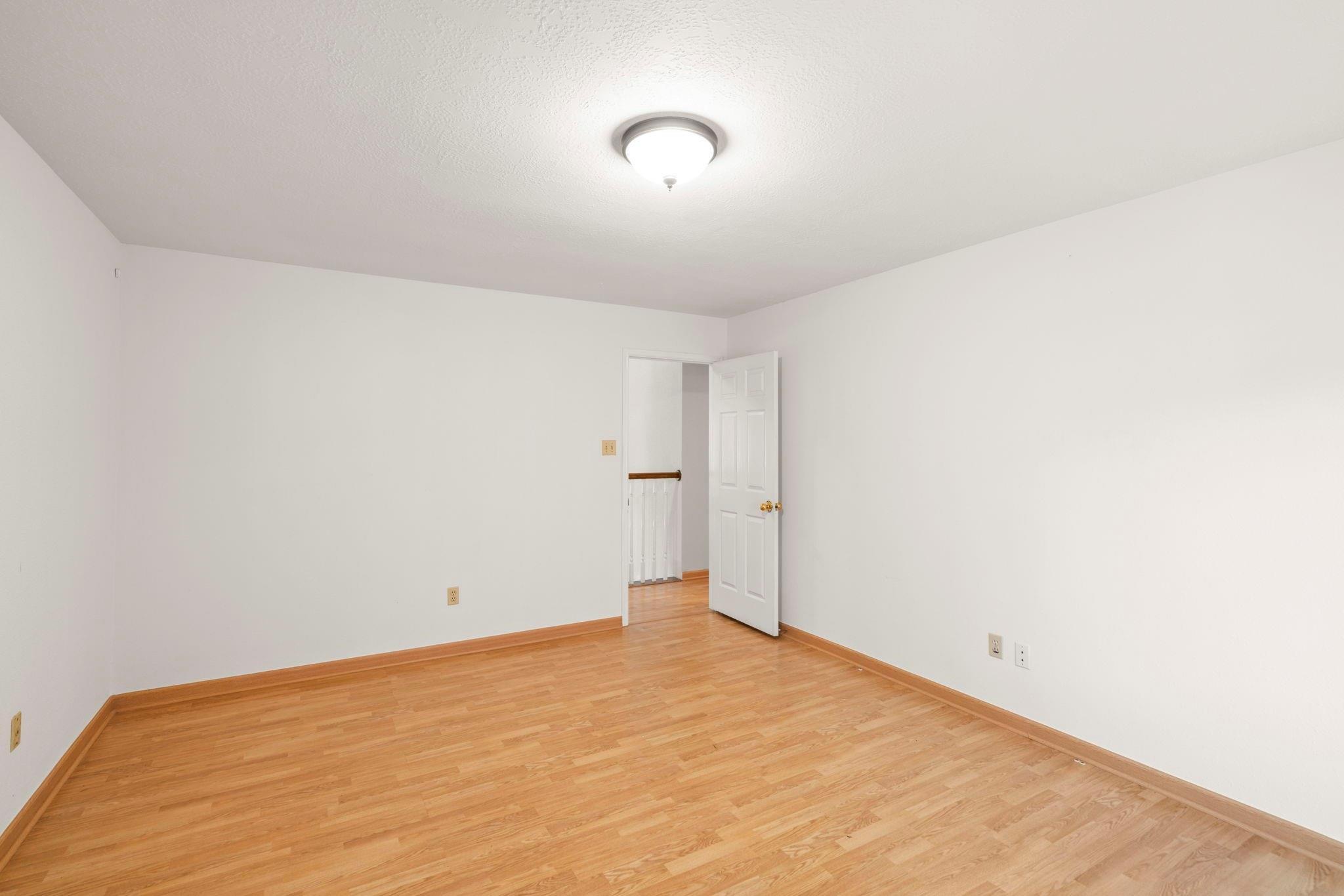 12819 Orchard Hollow Way