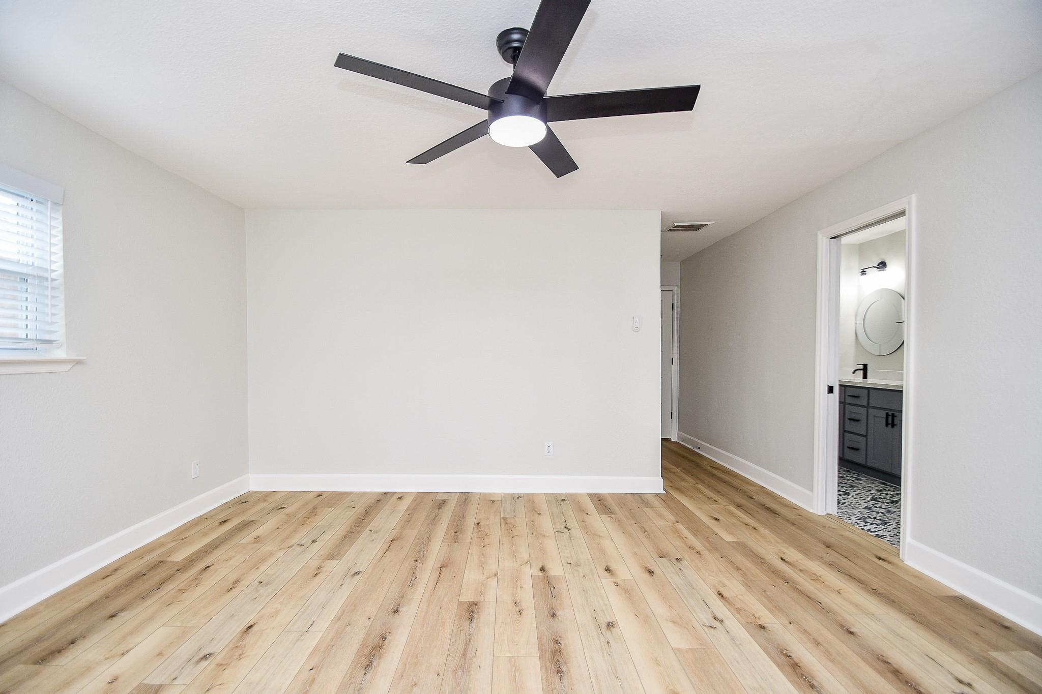 5642 Cartagena Street