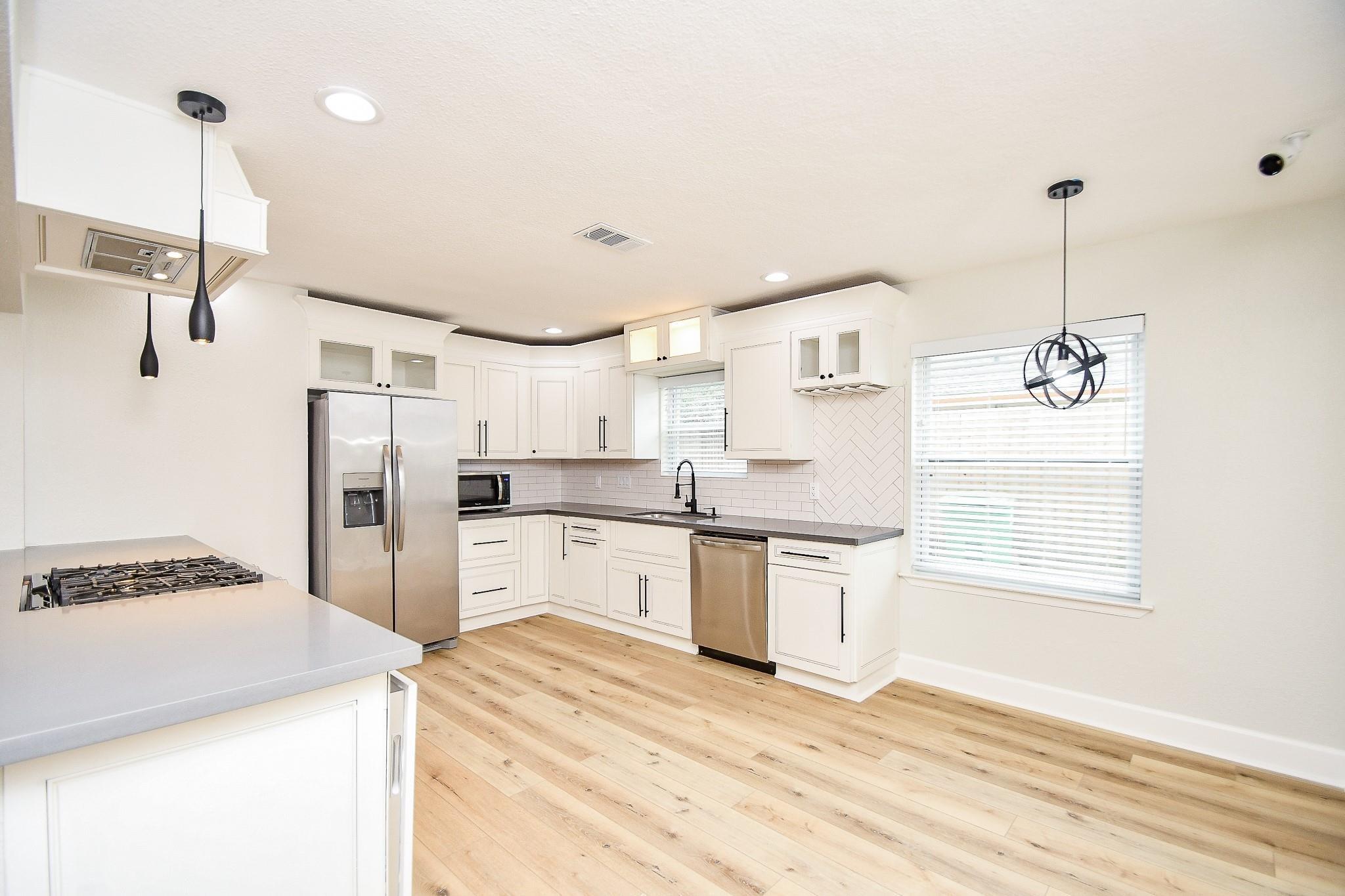 5642 Cartagena Street