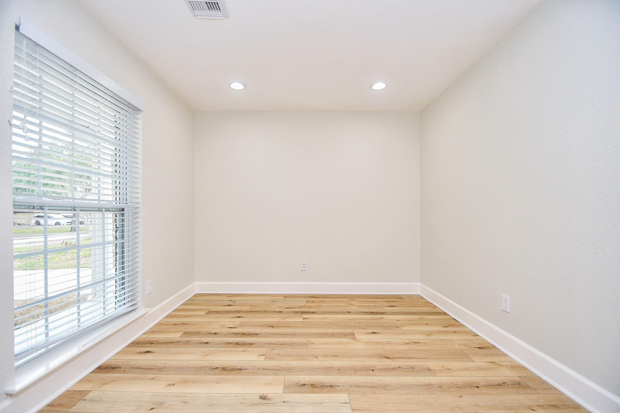 5642 Cartagena Street