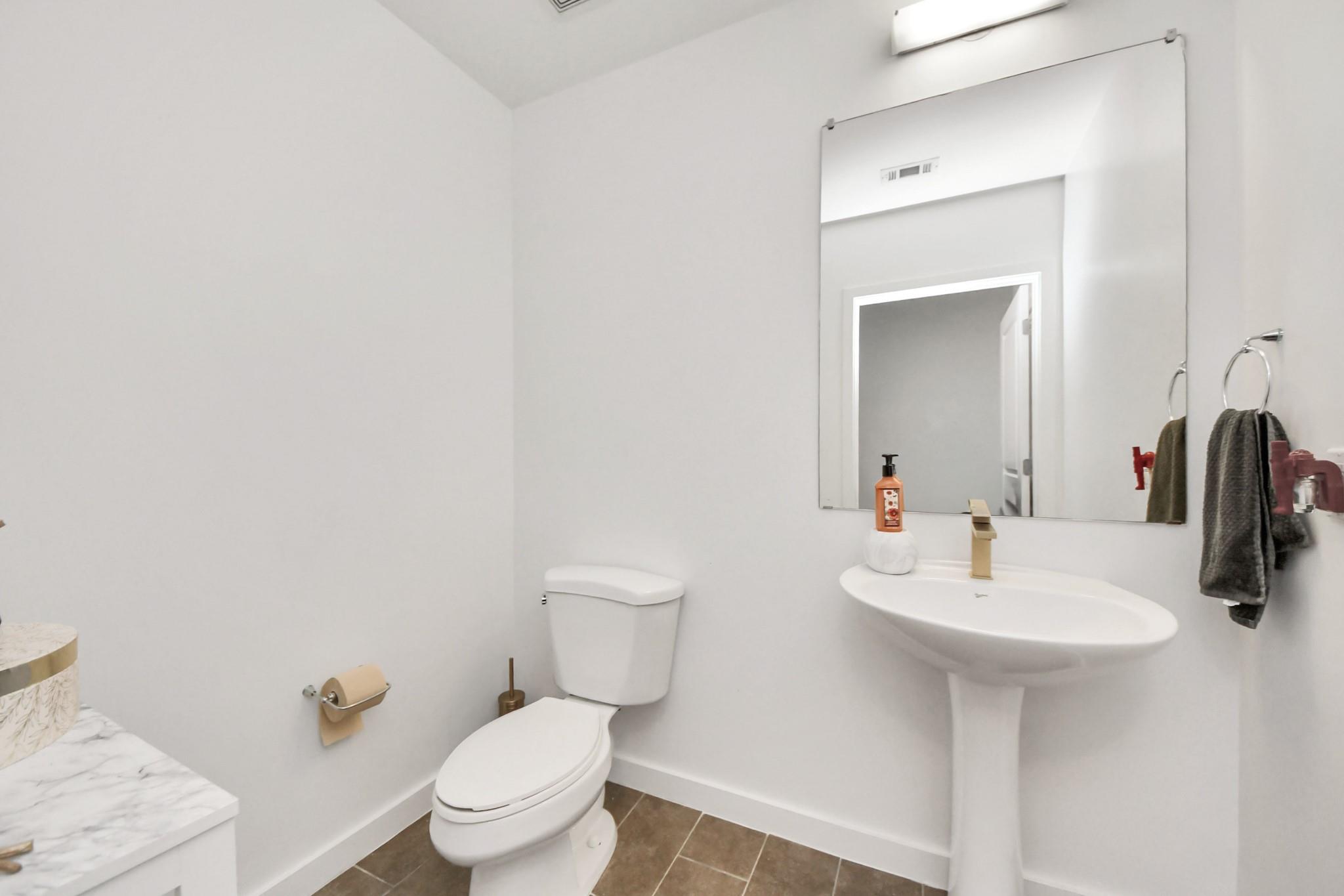 5925 Almeda Road # 12408