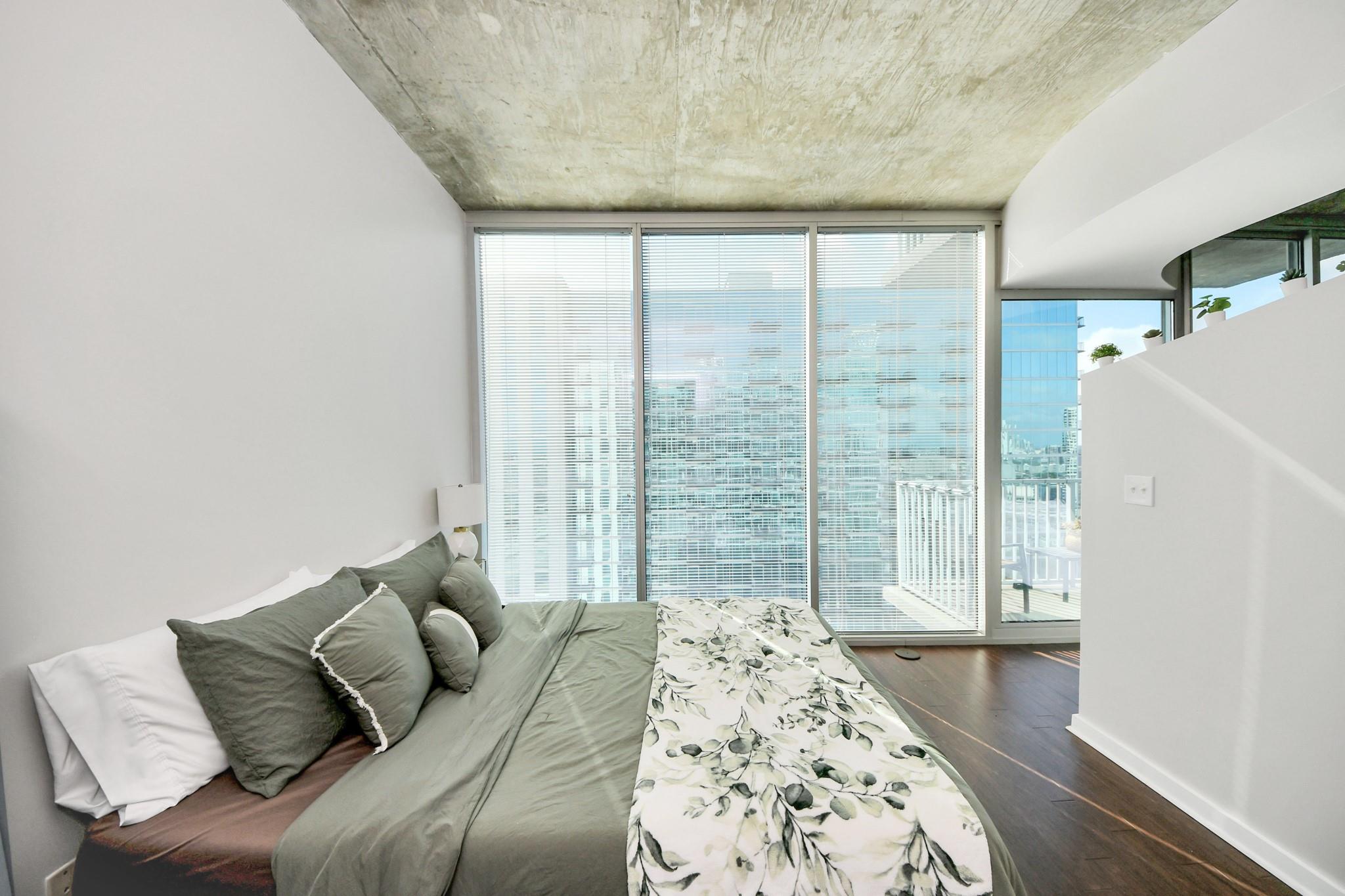 5925 Almeda Road # 12408