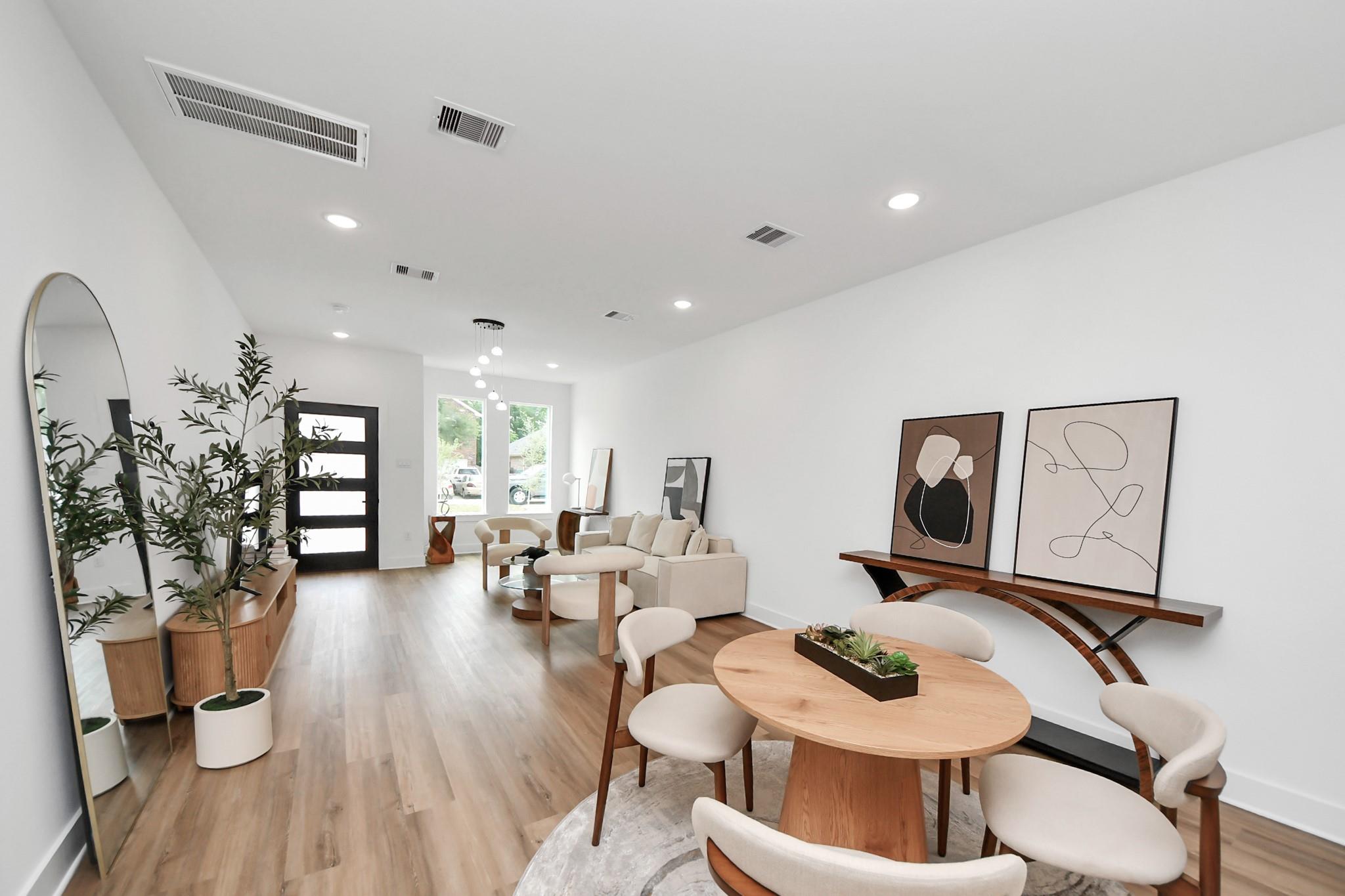 8117 Sterlingshire Street Unit: A/B