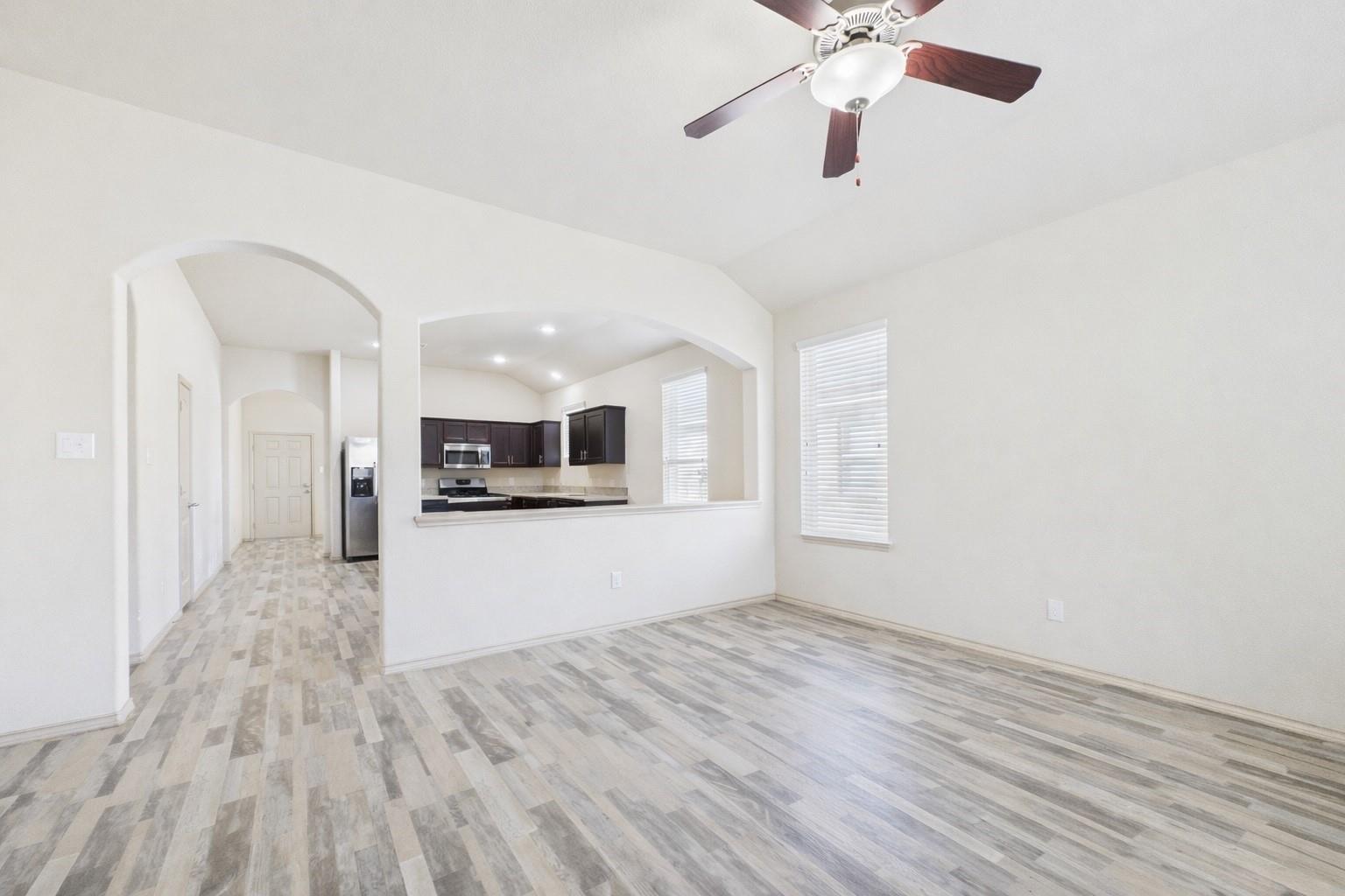 5206 Rosehill Ridge Court