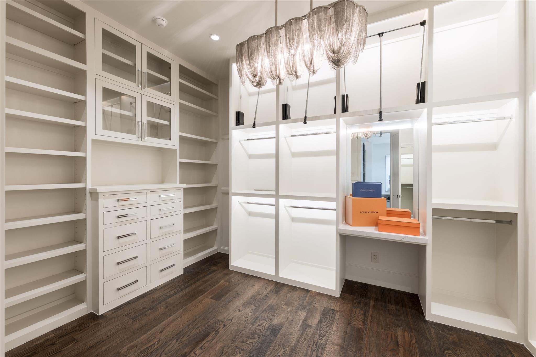 5134 Huckleberry Circle