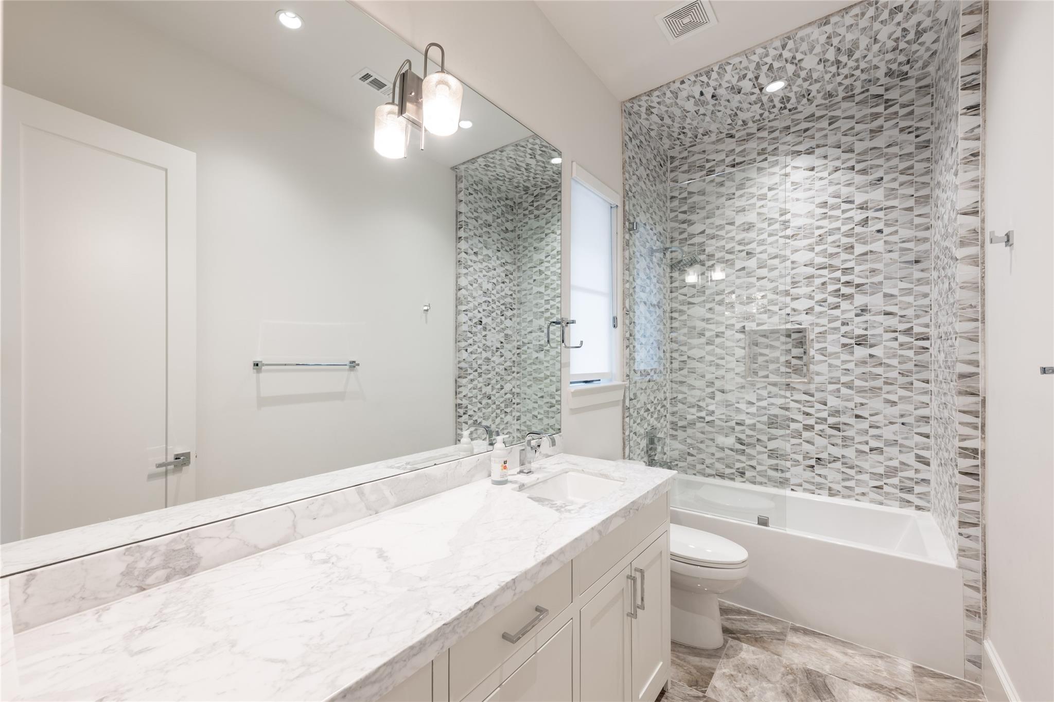 5134 Huckleberry Circle