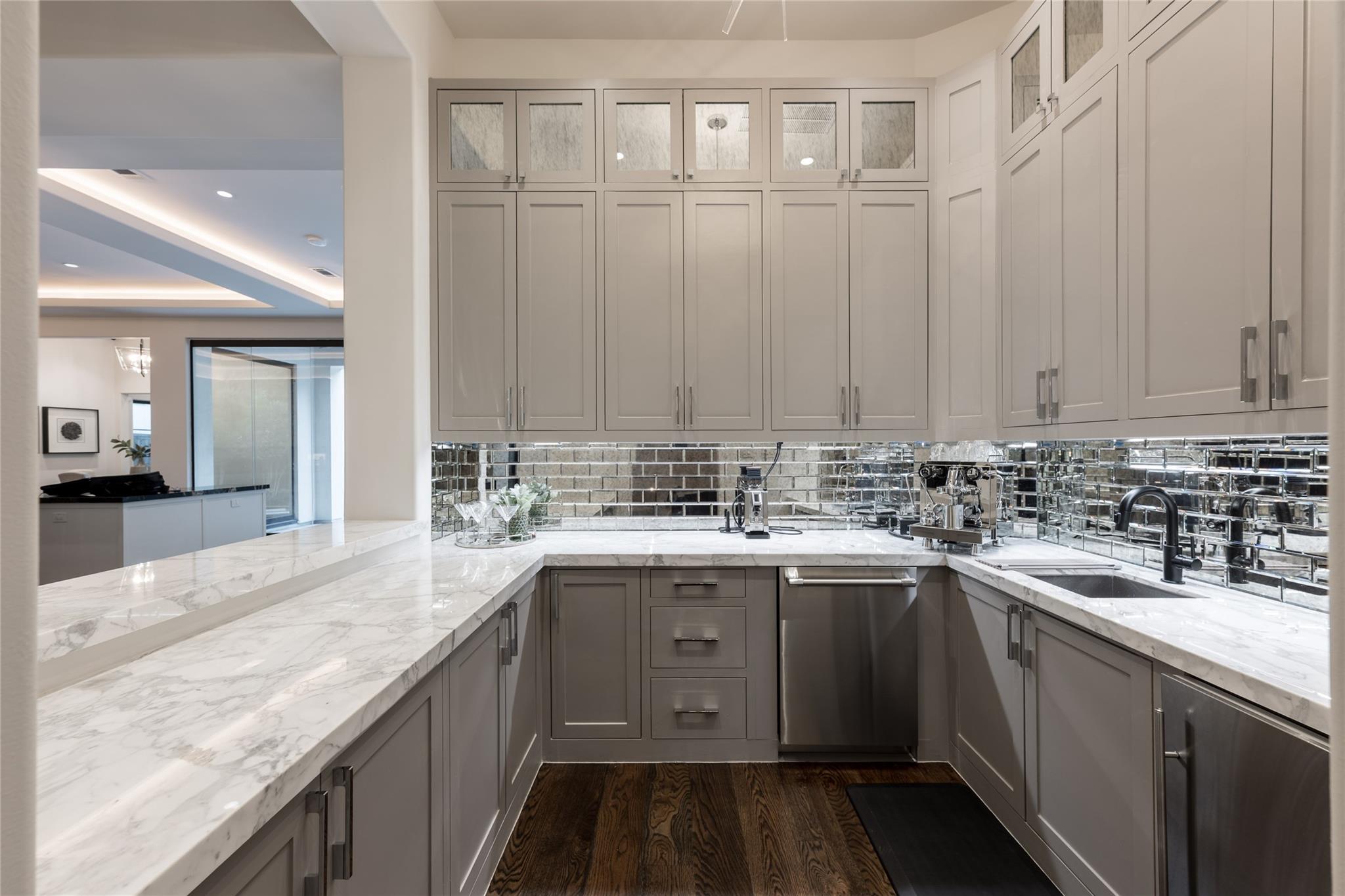 5134 Huckleberry Circle