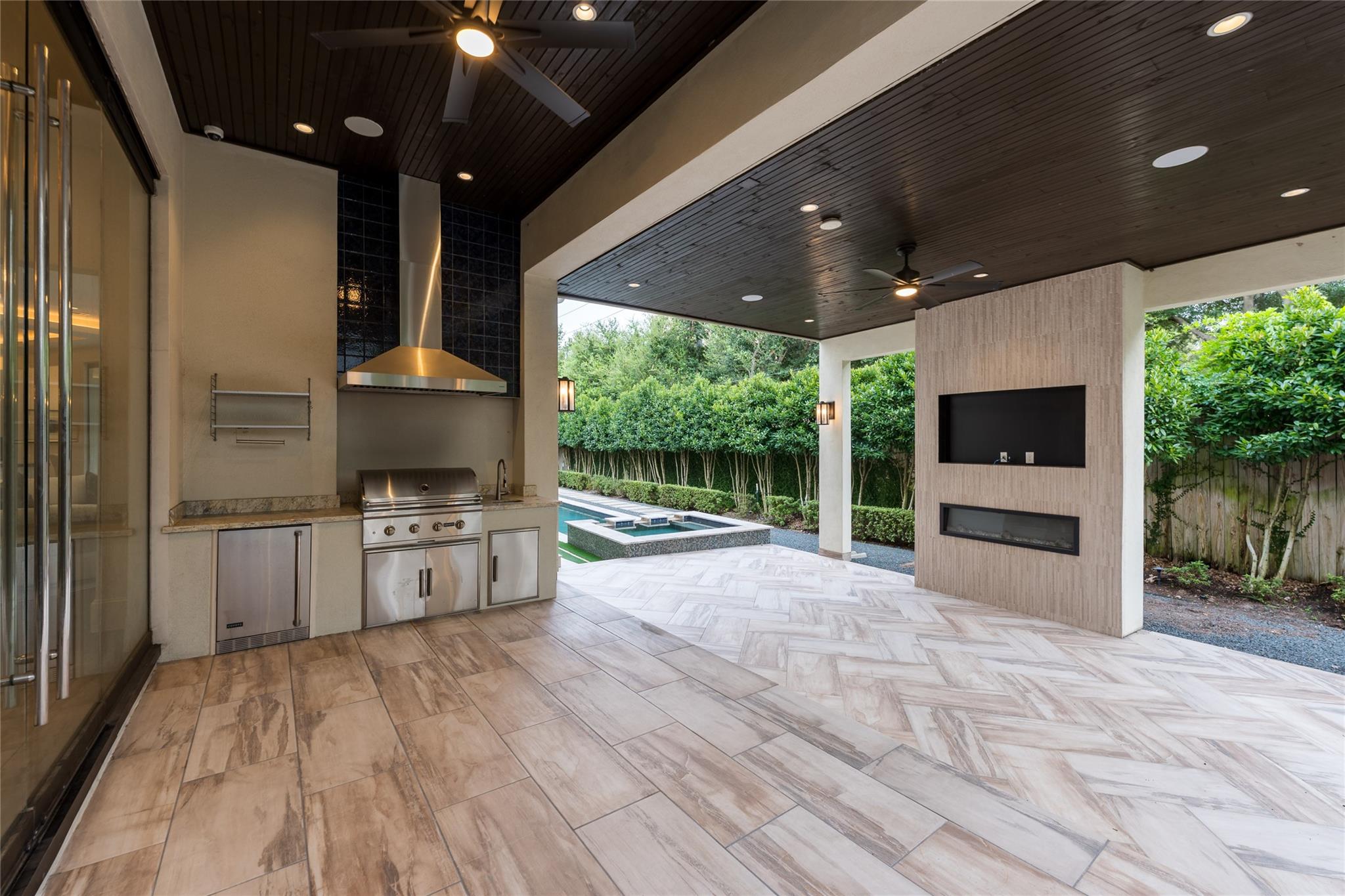 5134 Huckleberry Circle