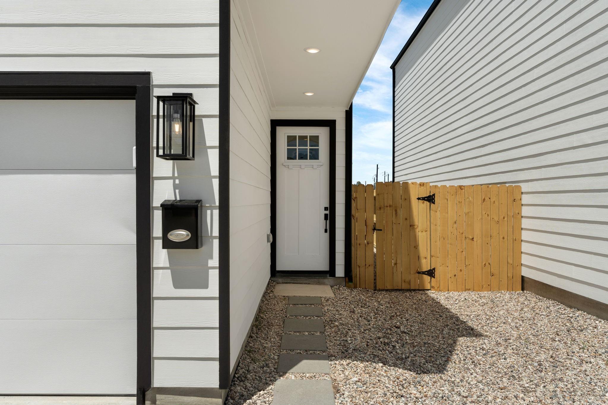 2210 Mansfield, Houston