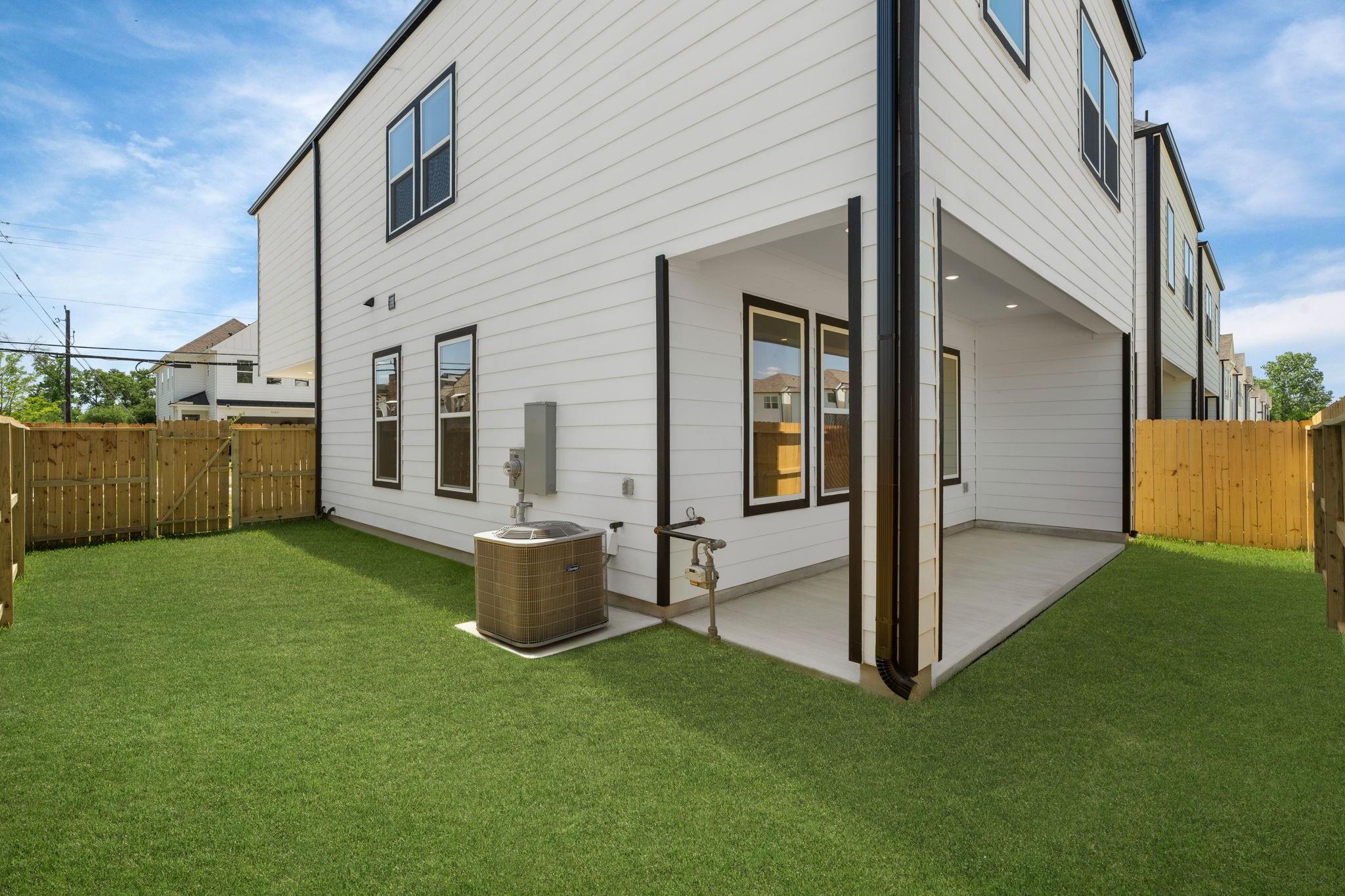 2210 Mansfield, Houston