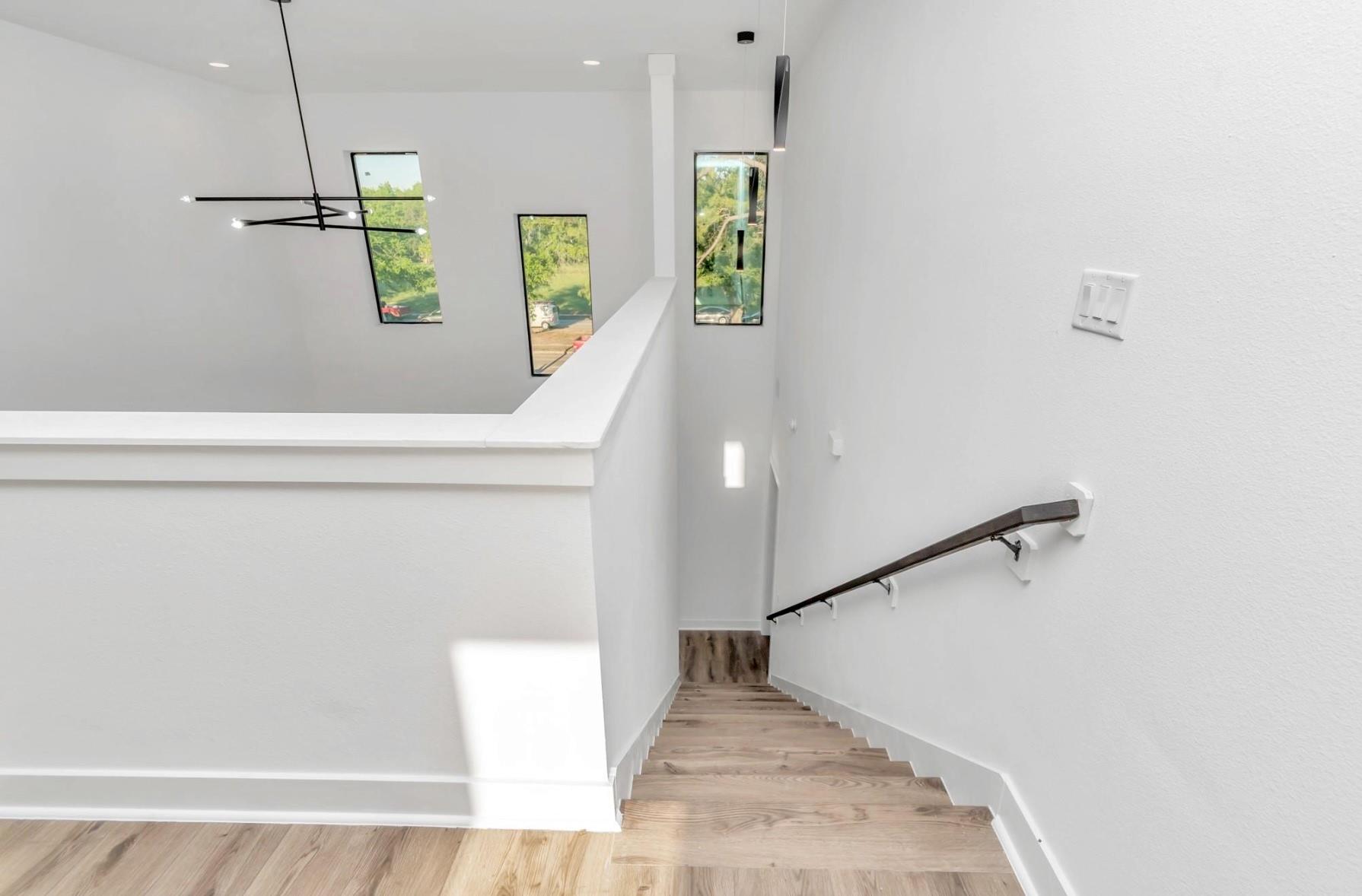 5609 Savyon Drive