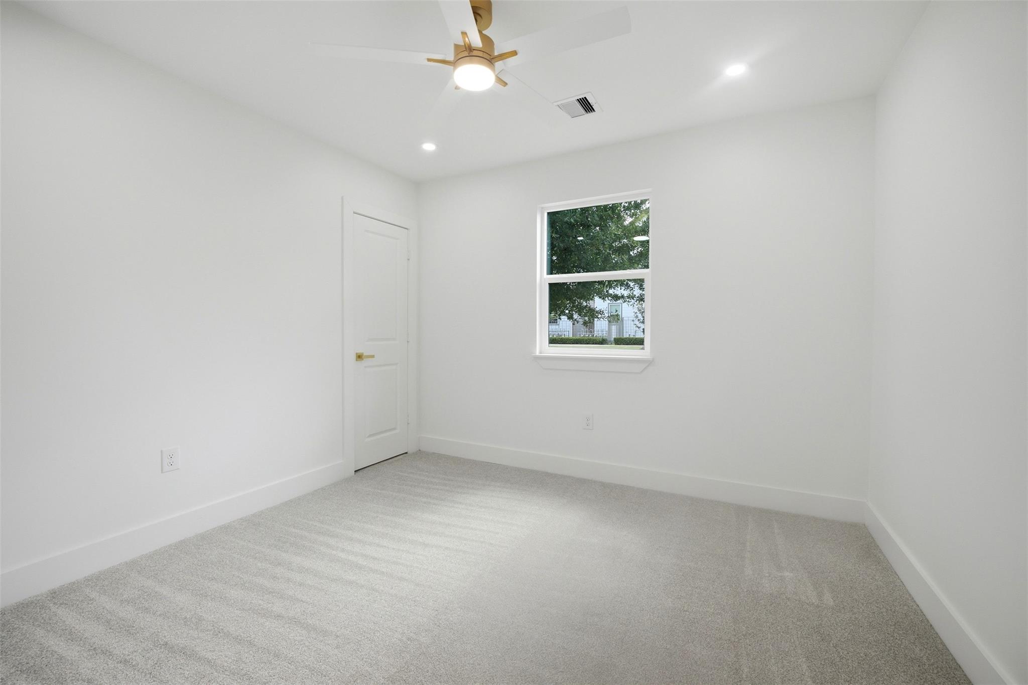 1903 Sedgie Drive