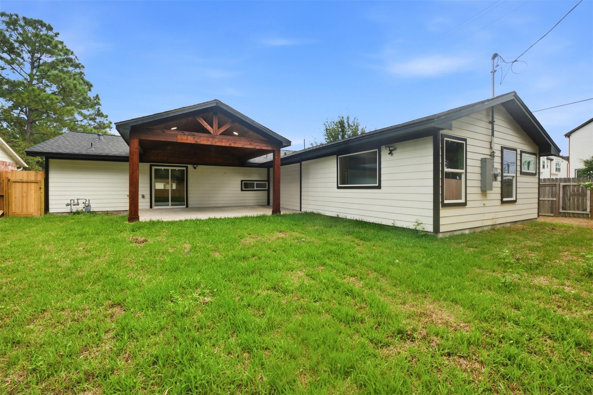 1903 Sedgie Drive