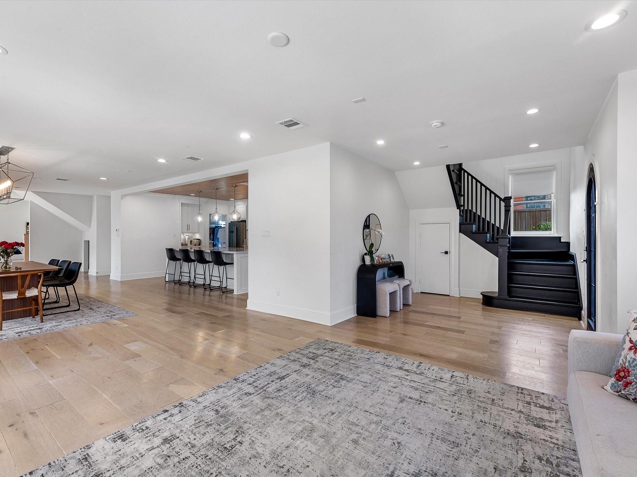 2147 Colquitt Street