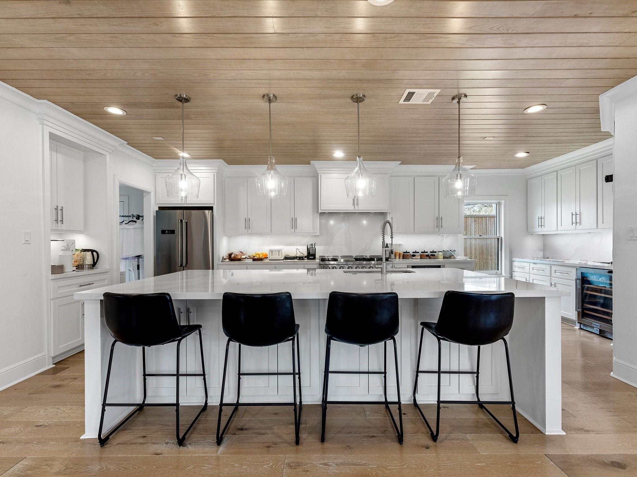 2147 Colquitt Street