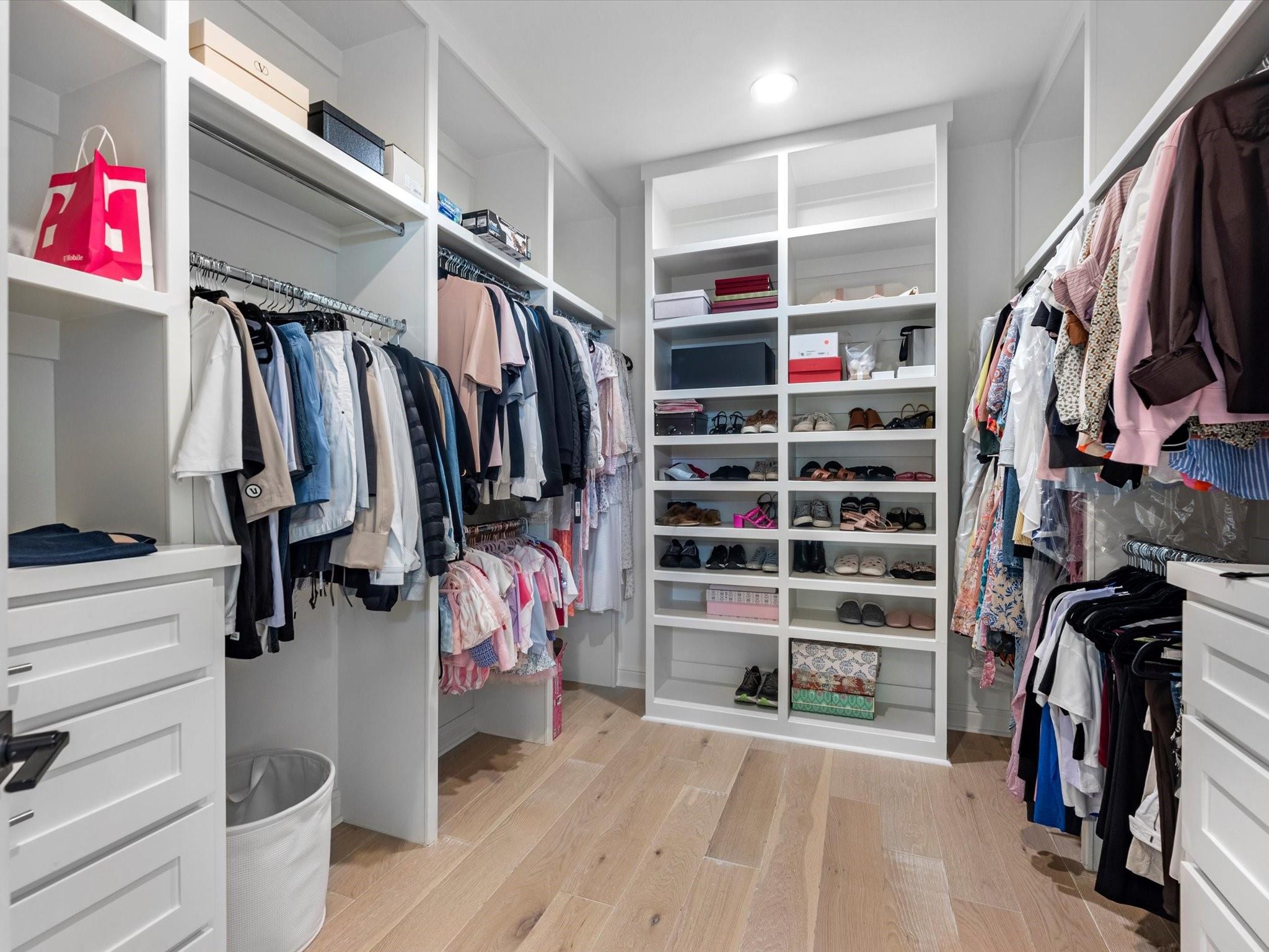 2147 Colquitt Street