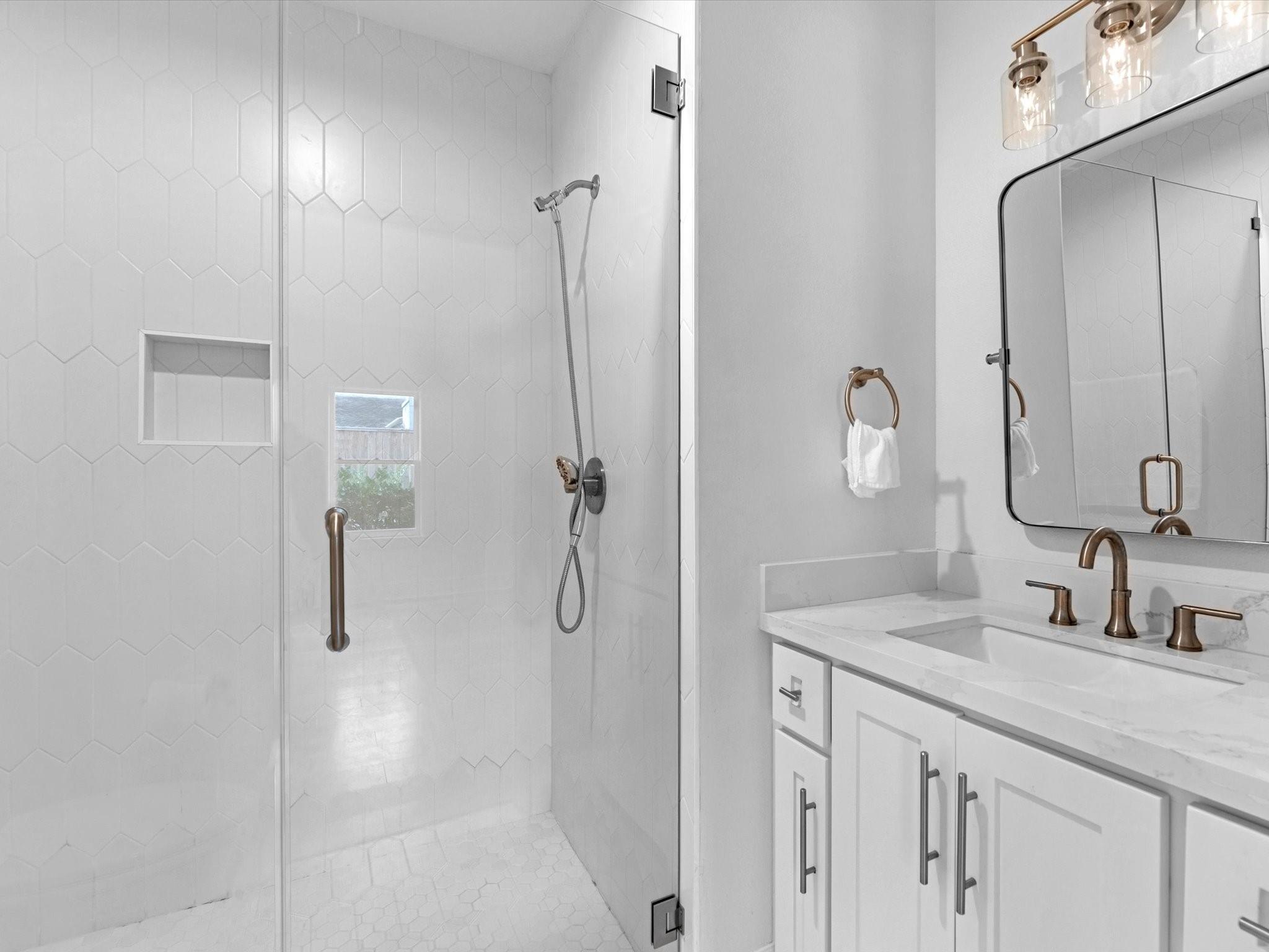 2147 Colquitt Street