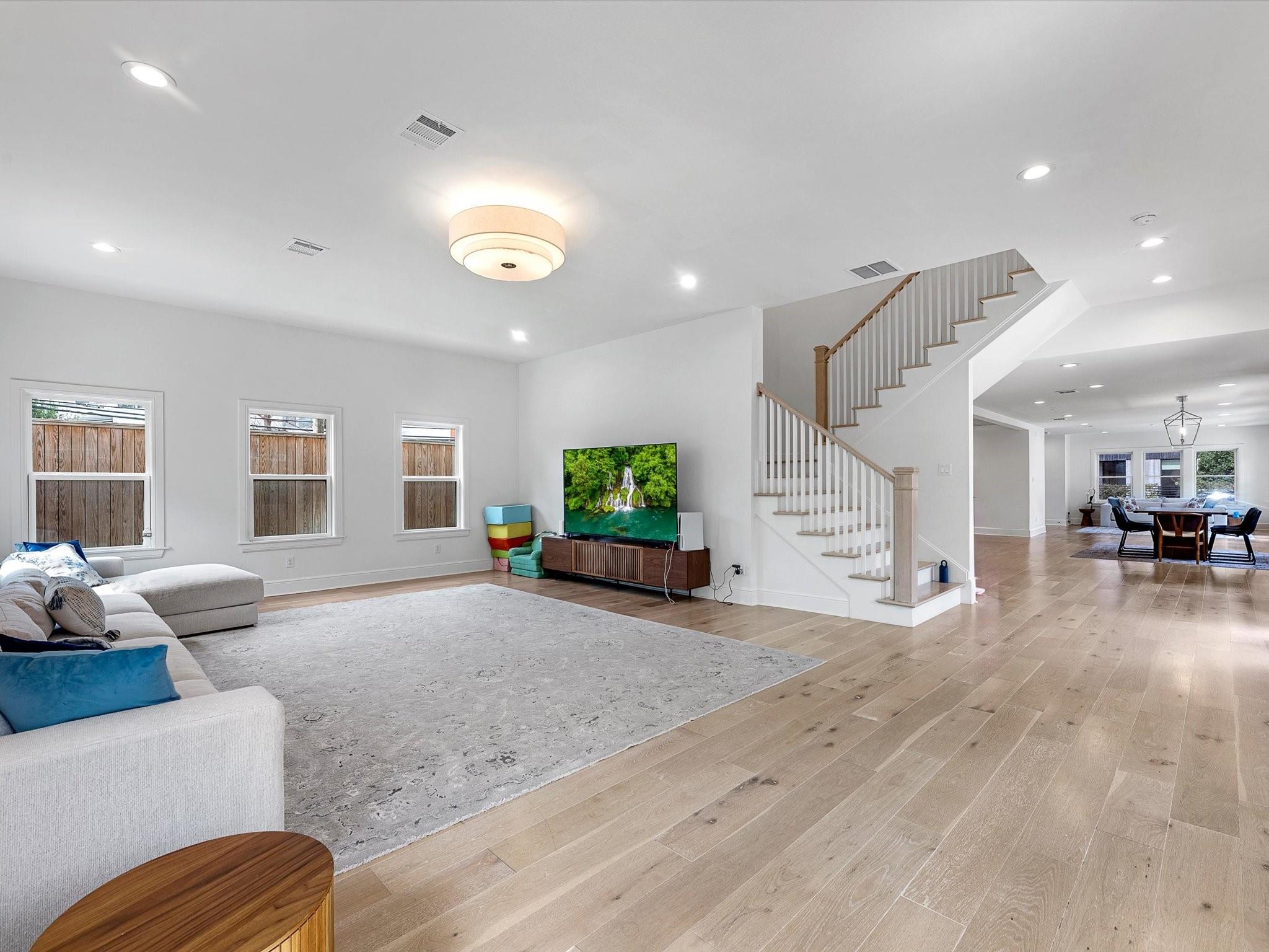 2147 Colquitt Street