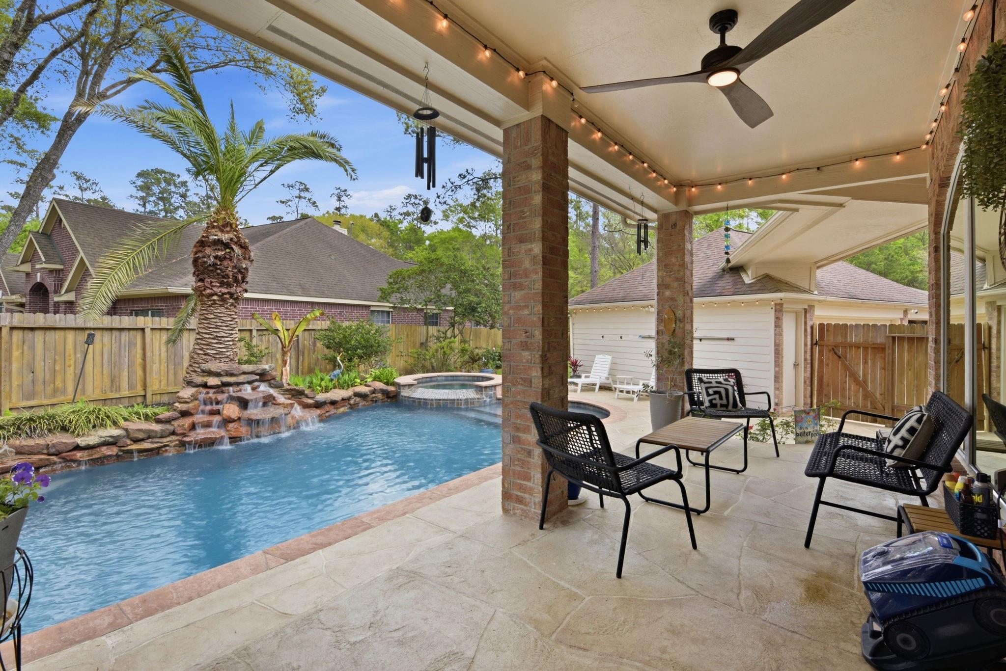 68 E Sandalbranch Circle