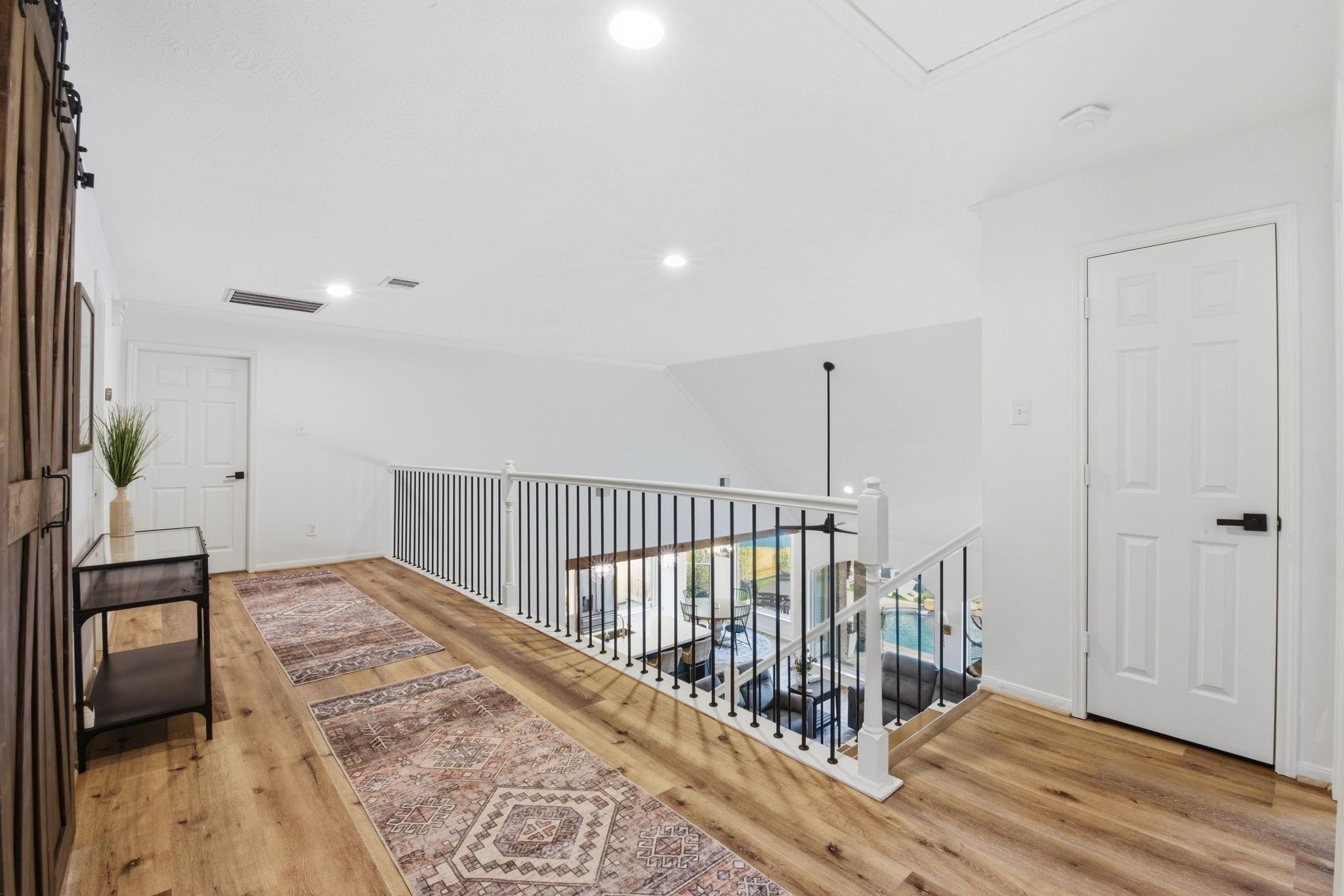 68 E Sandalbranch Circle