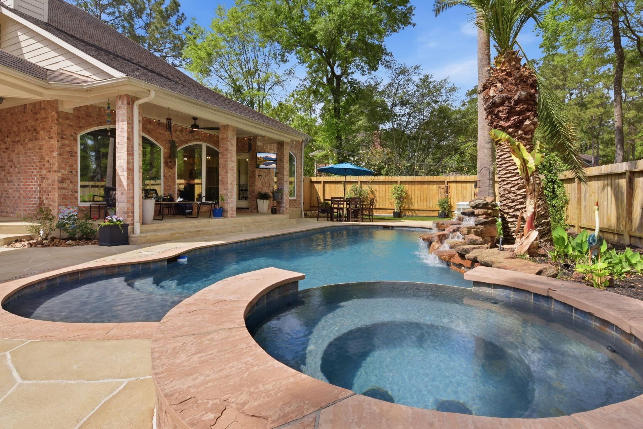 68 E Sandalbranch Circle