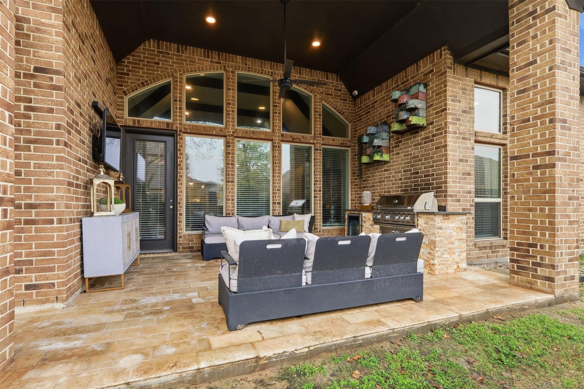 16706 Hemlock Grove Drive