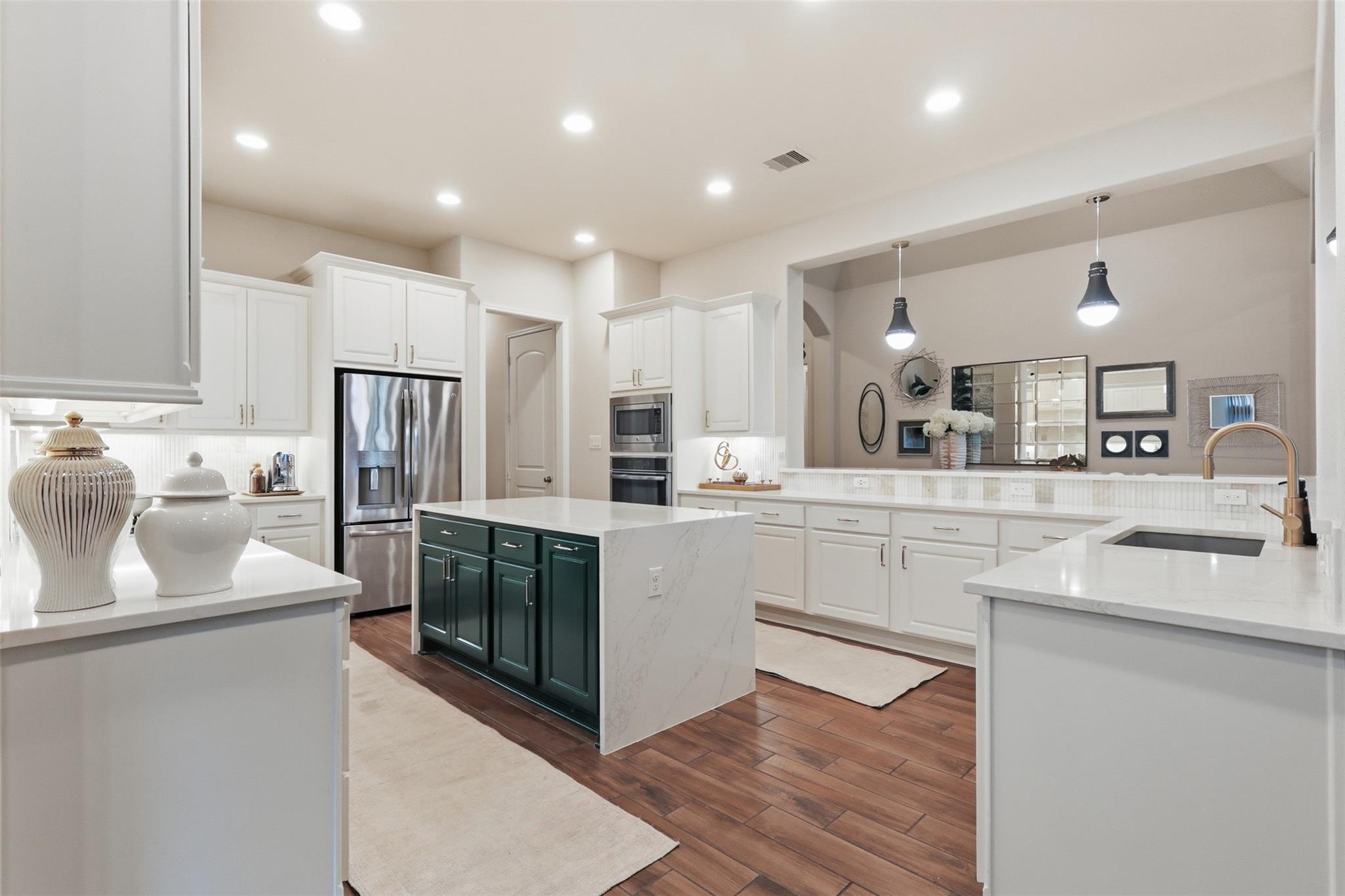 16706 Hemlock Grove Drive