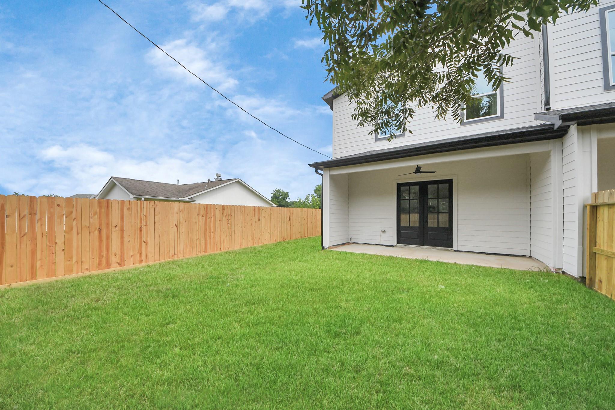 5218 Higgins Street Unit: A/B