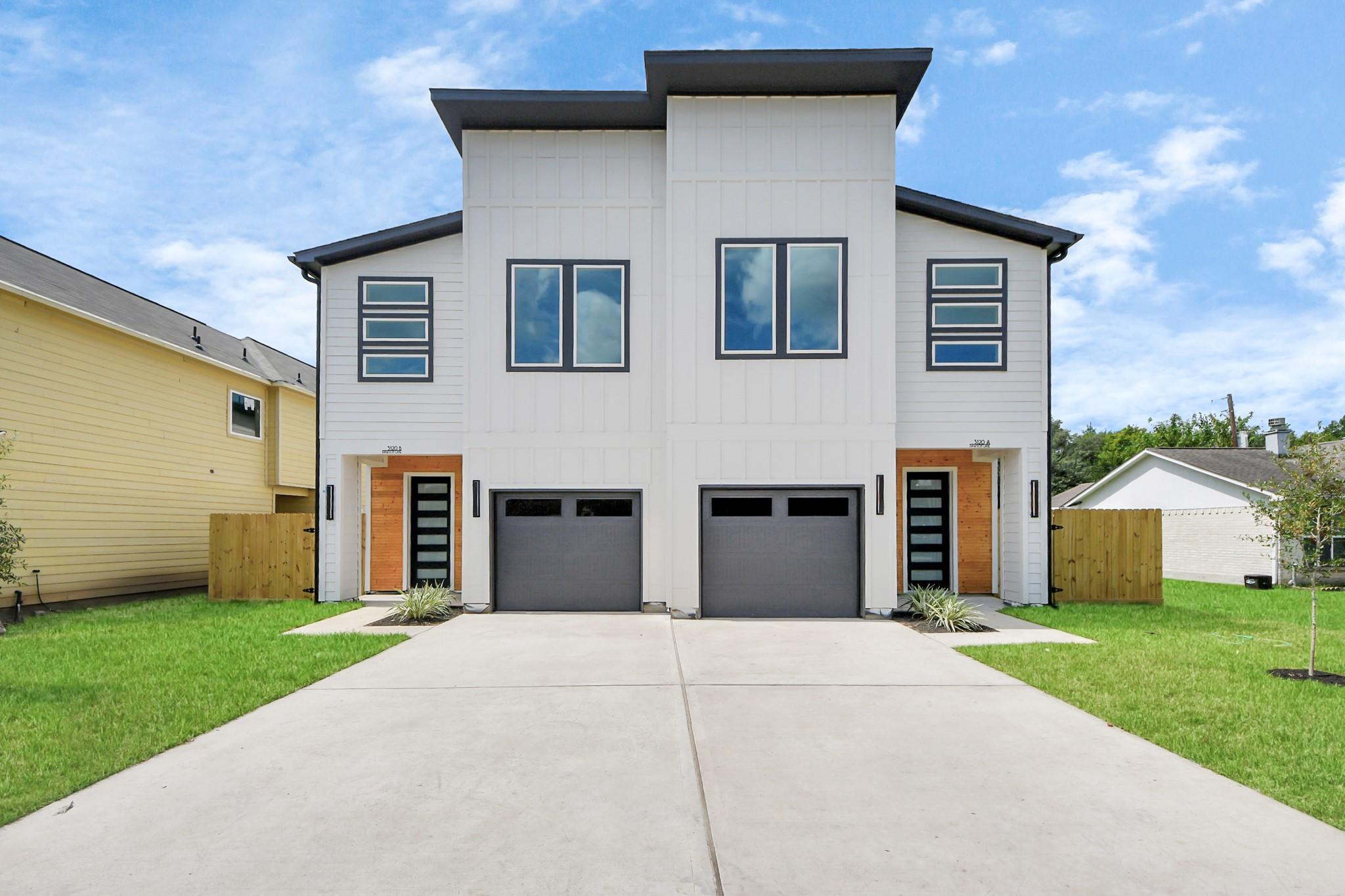 5218 Higgins Street Unit: A/B
