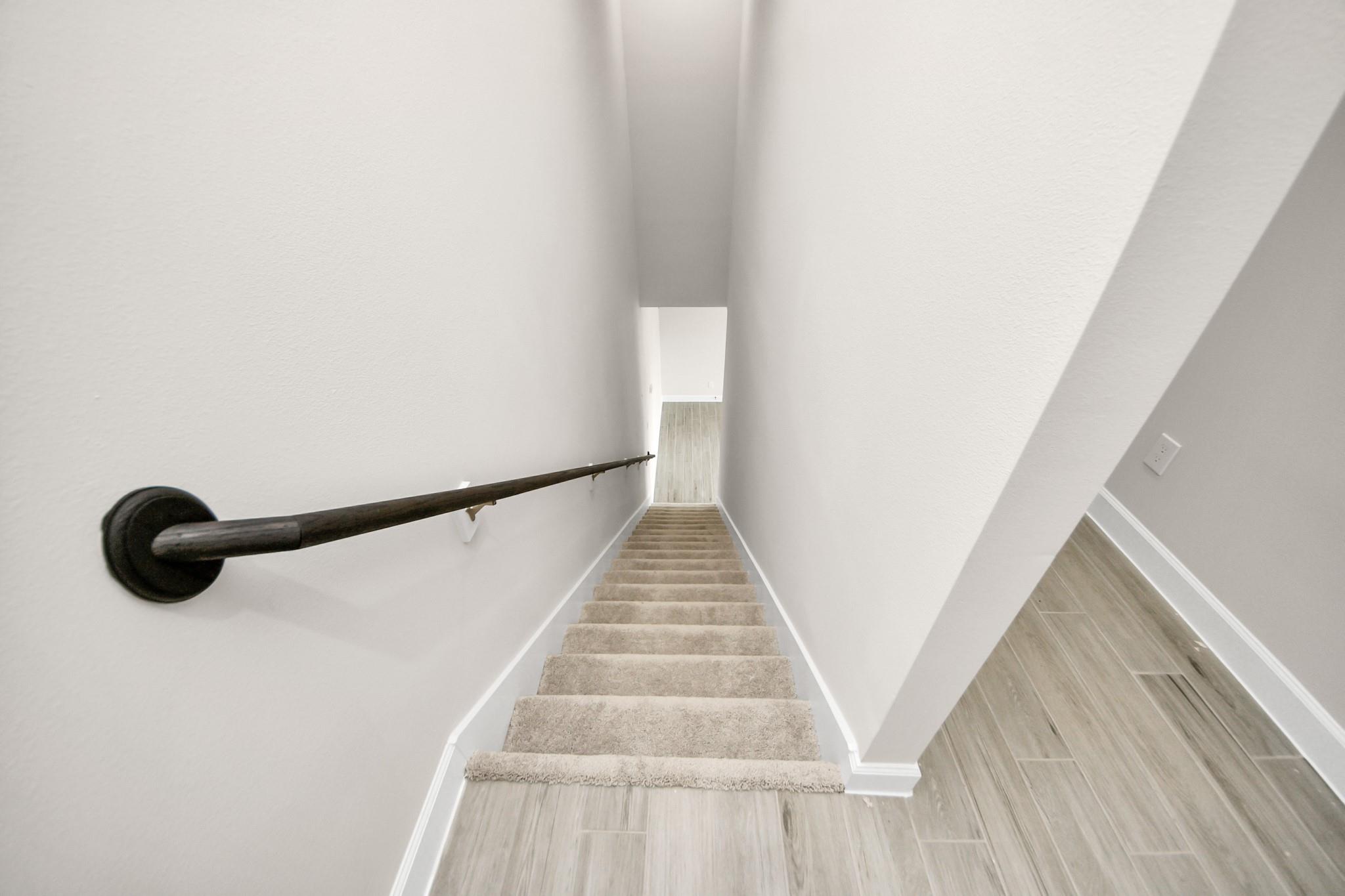 5218 Higgins Street Unit: A/B