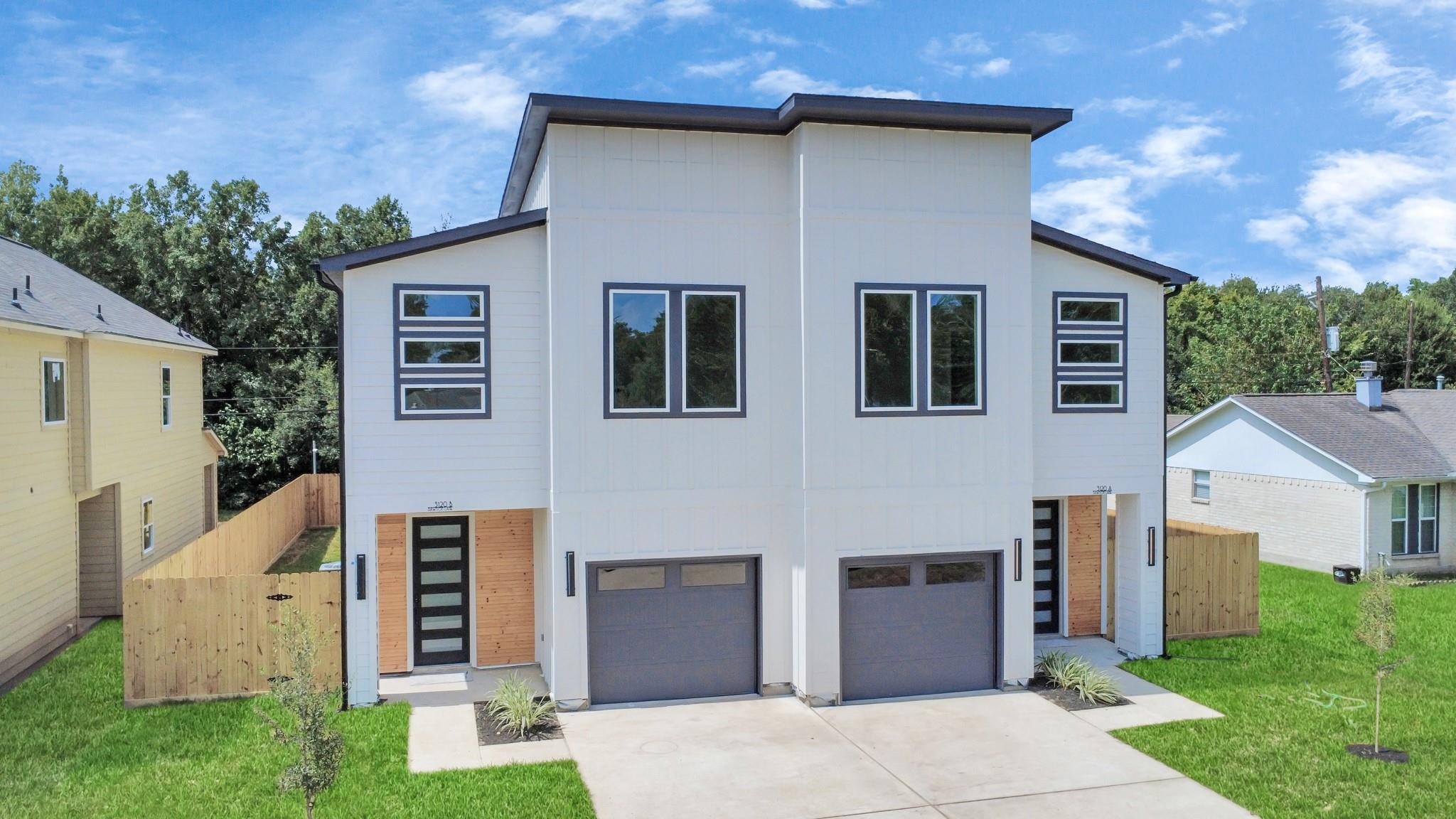 5218 Higgins Street Unit: A/B