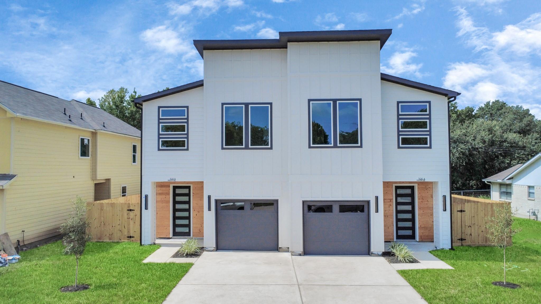 5218 Higgins Street Unit: A/B