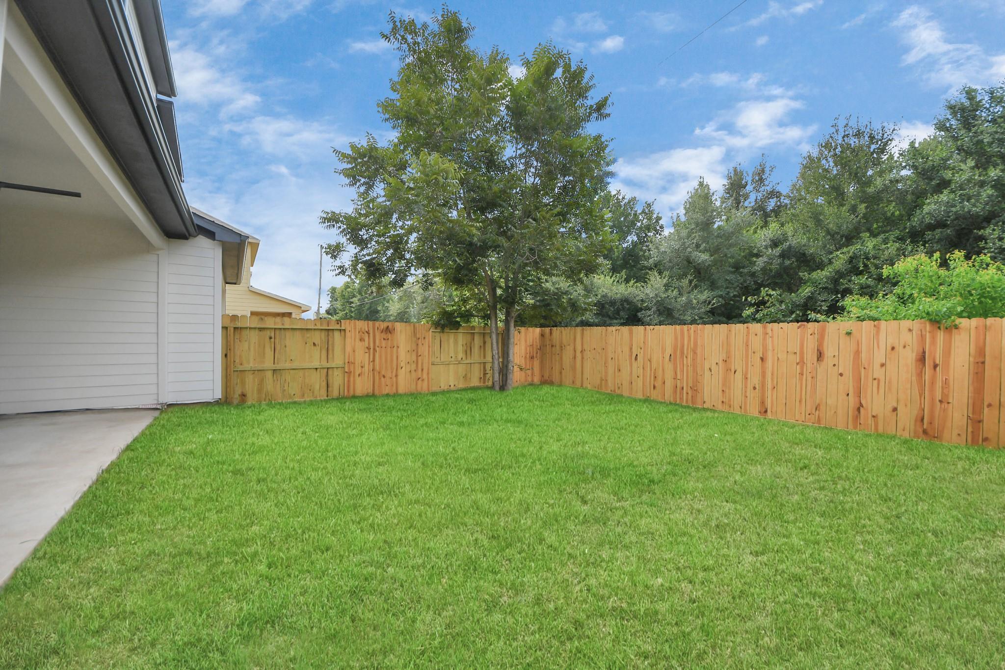 5218 Higgins Street Unit: A/B