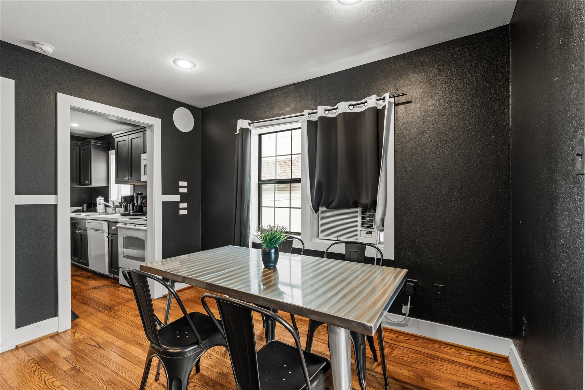3312-2 Greenbriar Drive