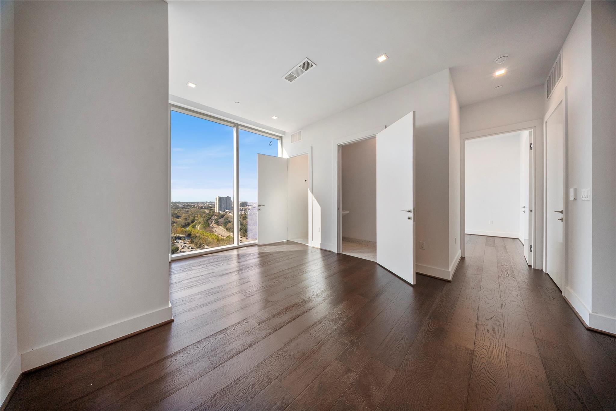 1711 Allen Parkway # 1802