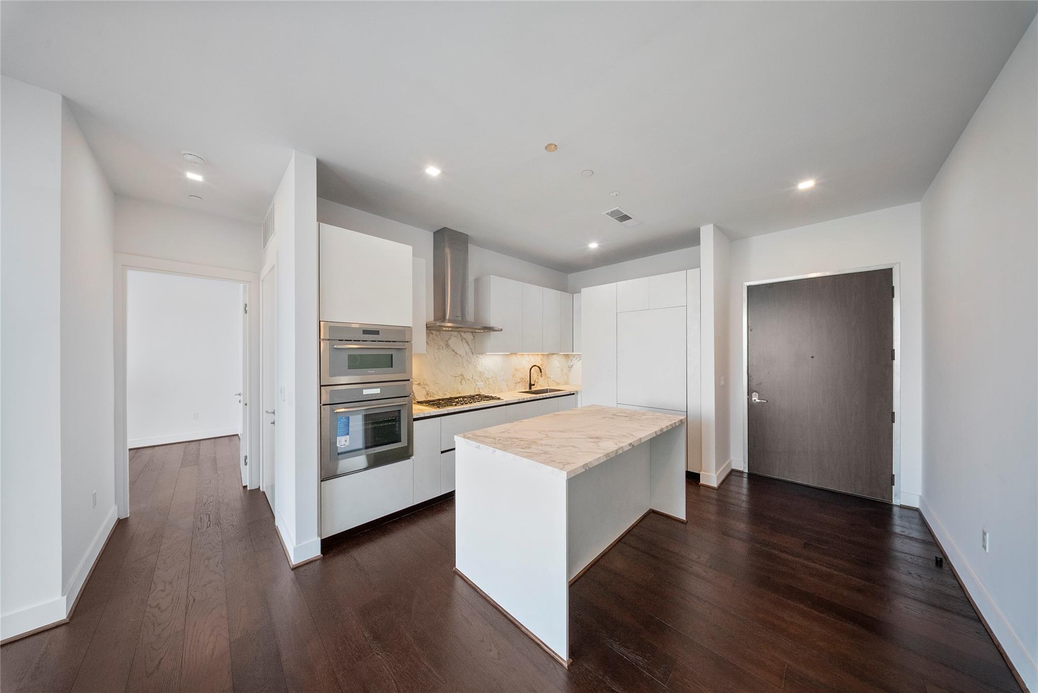 1711 Allen Parkway # 1802
