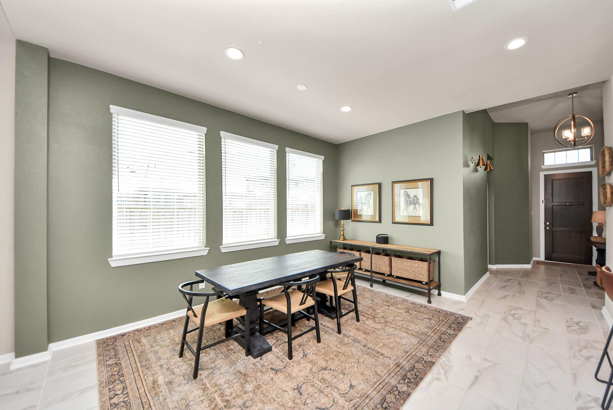 10810 Spiny Caterpillar Court