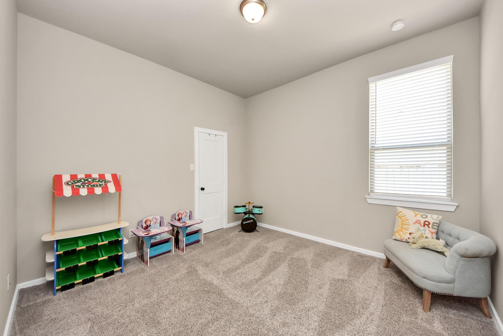 10810 Spiny Caterpillar Court