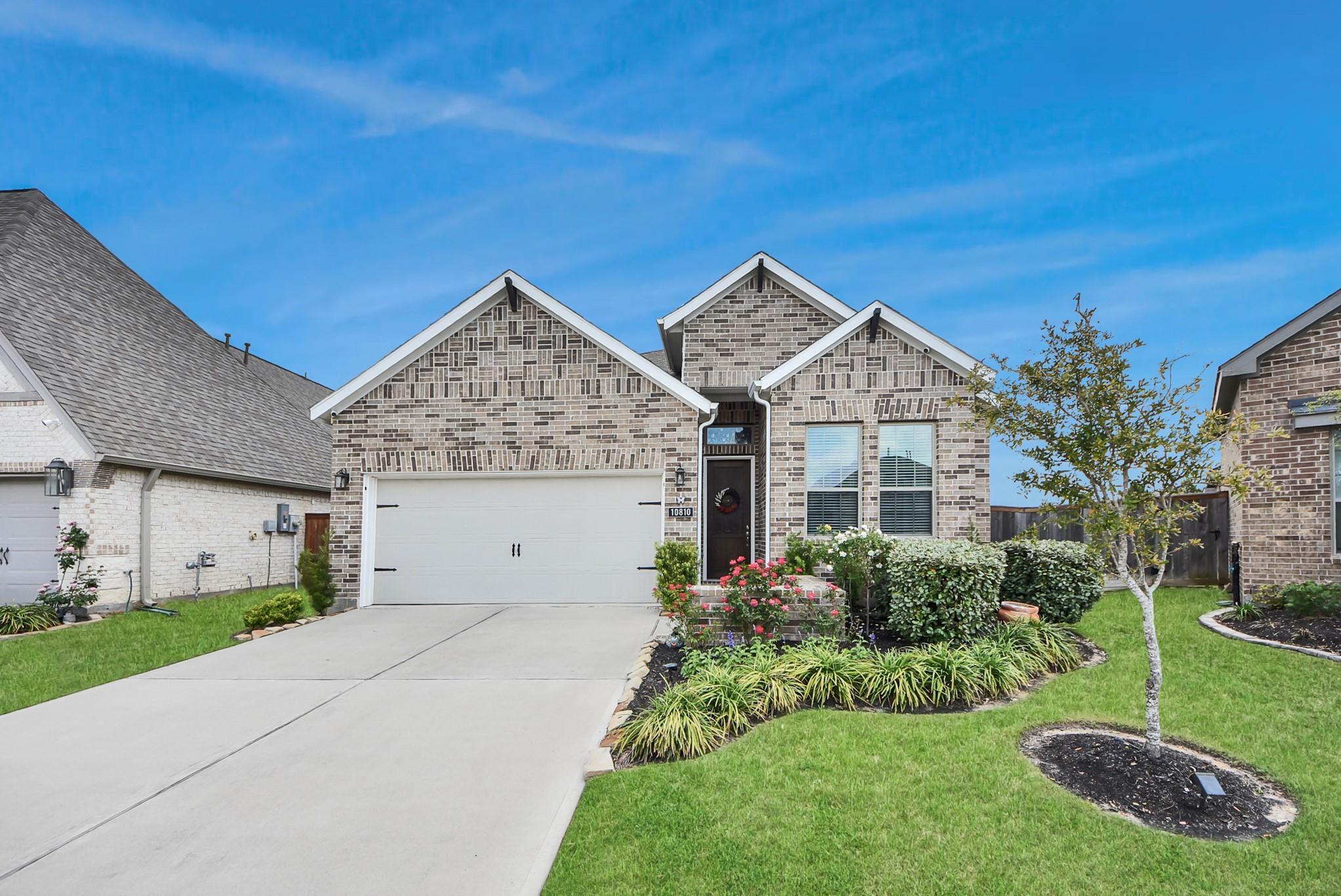 10810 Spiny Caterpillar Court