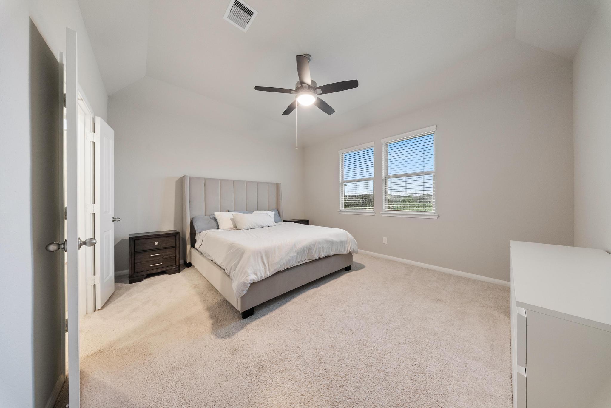 5318 Marisol Cove Drive
