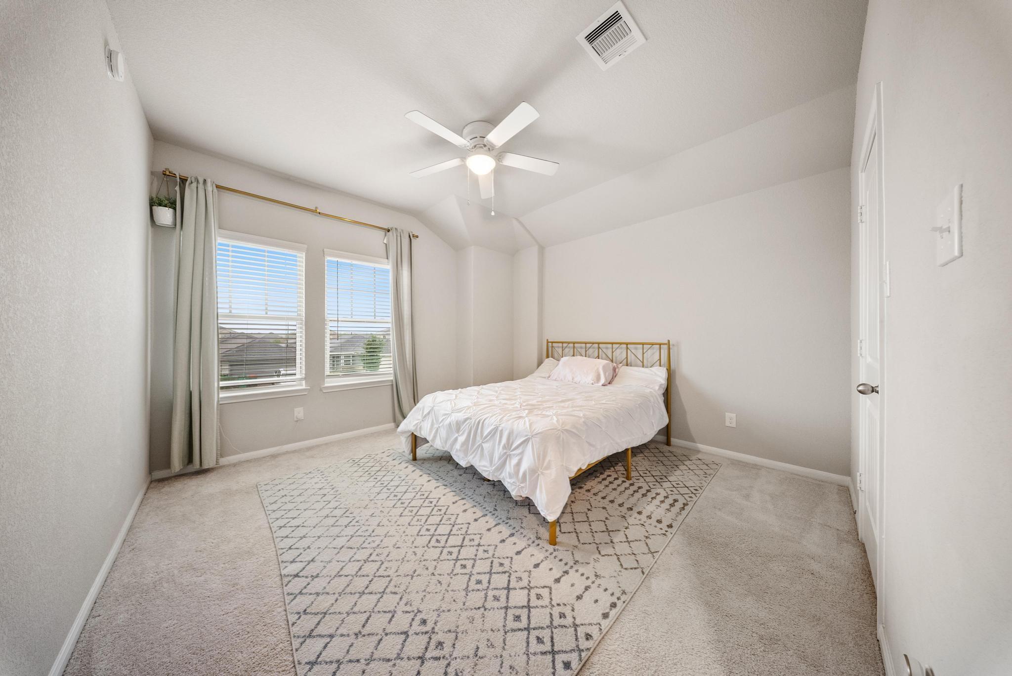 5318 Marisol Cove Drive