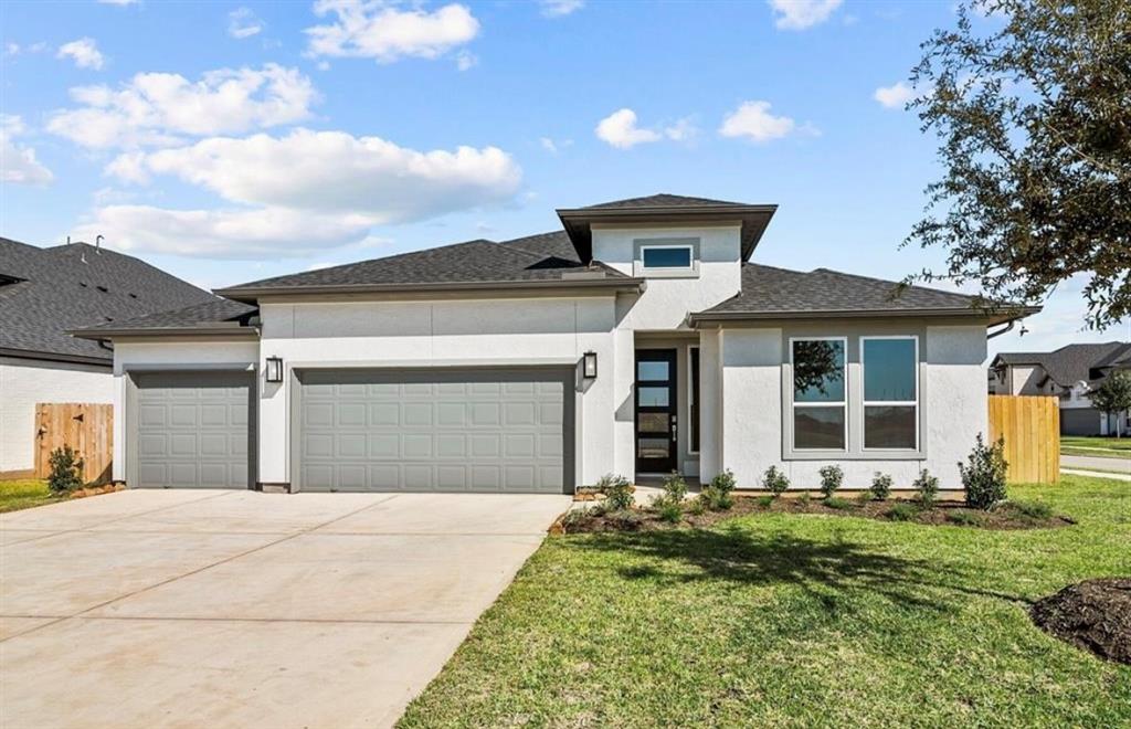 7827 Albury Manor